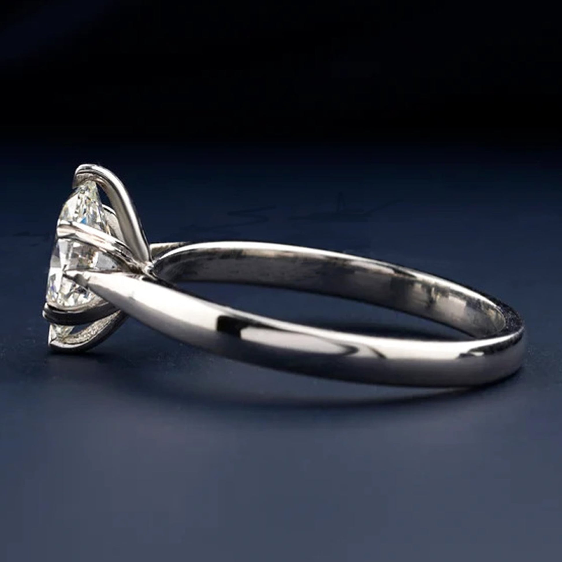 2 carat lab grown oval diamond ring