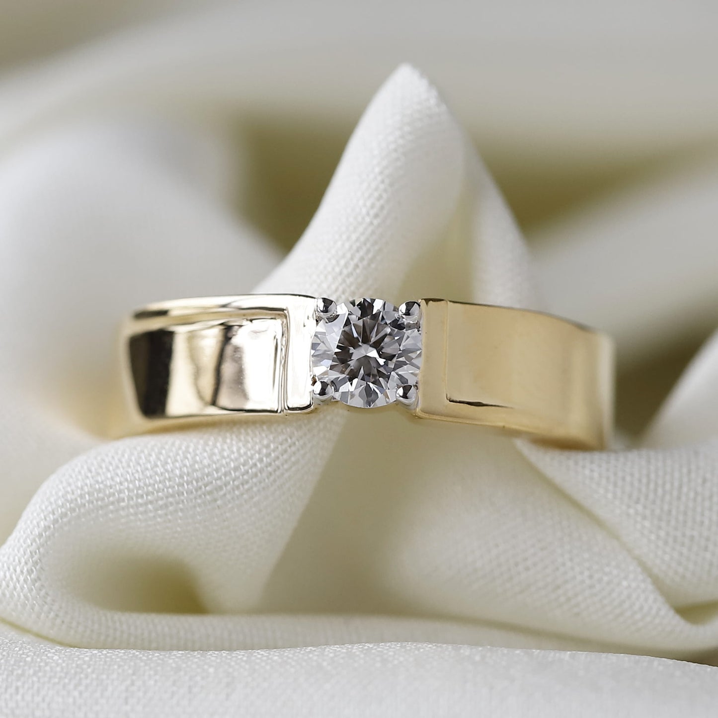 lab diamond mens ring