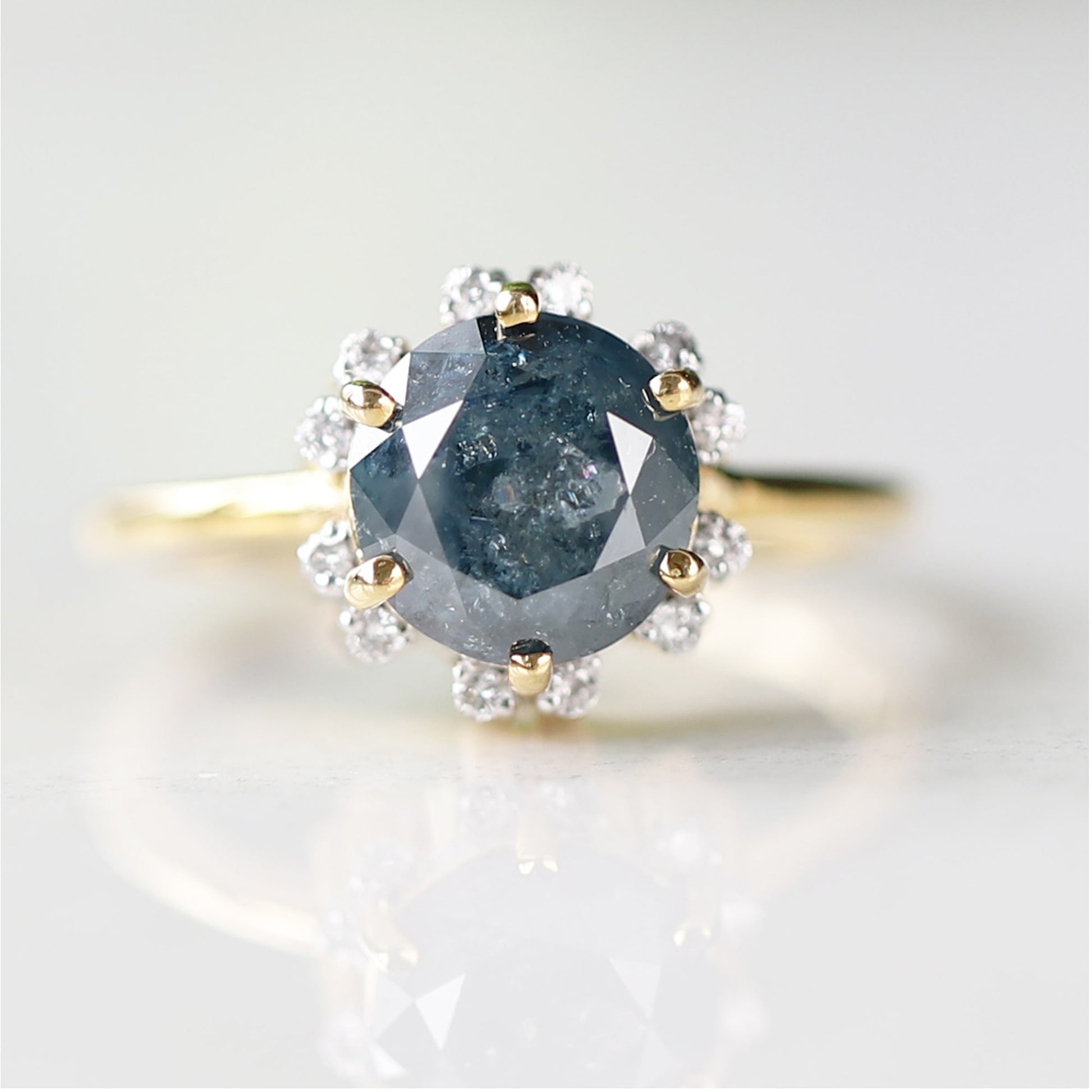 Unique Diamond Ring