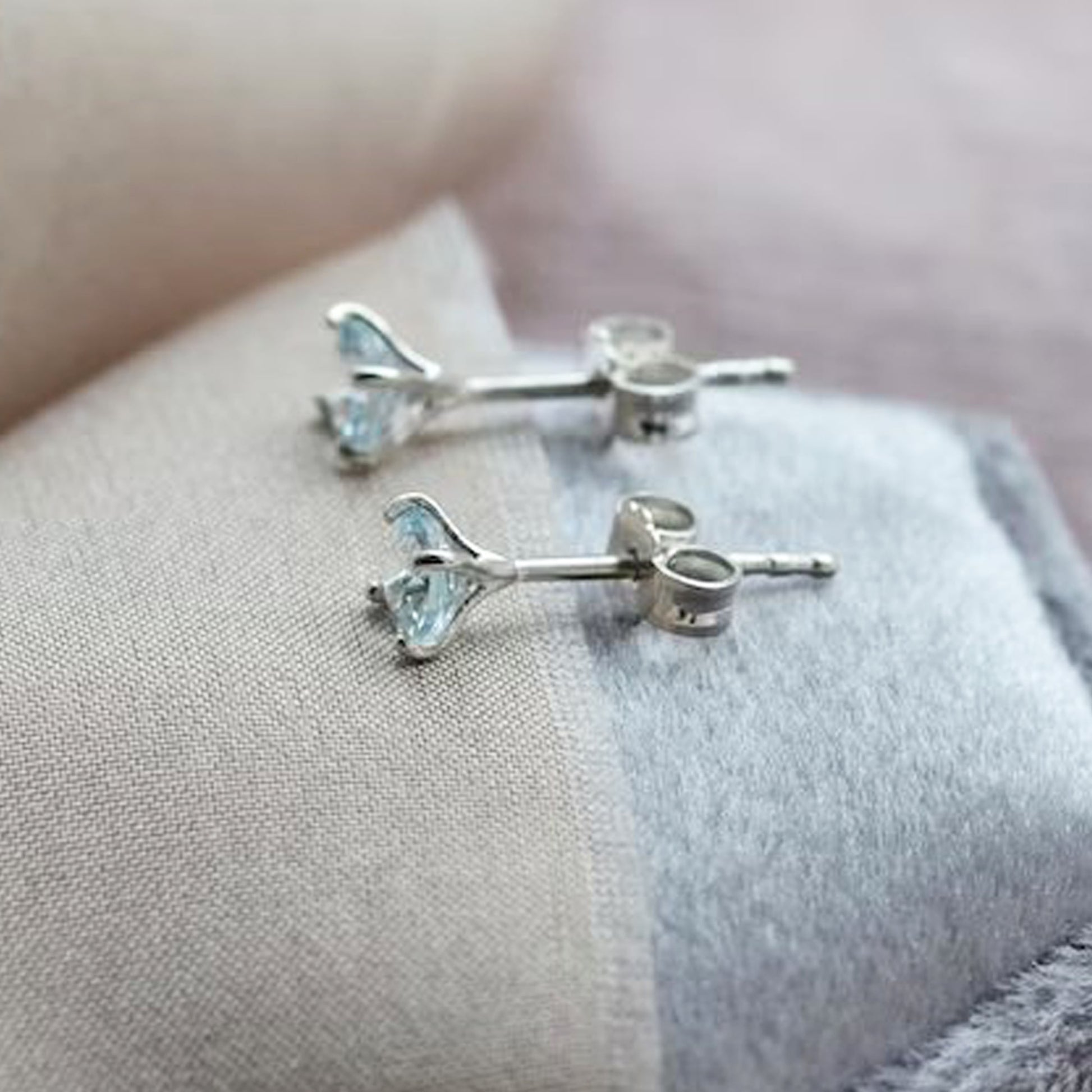 blue topaz earring