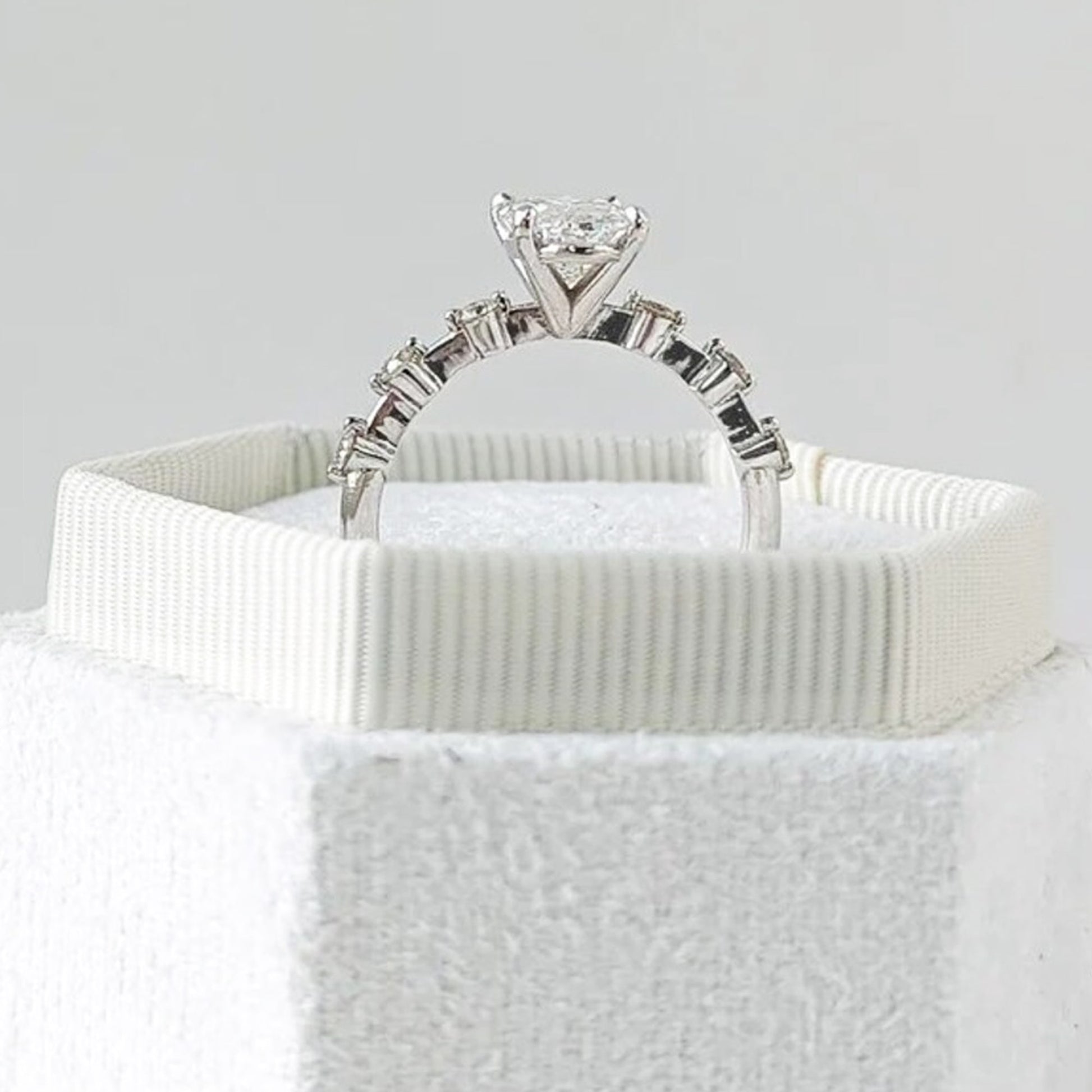 moissanite oval ring