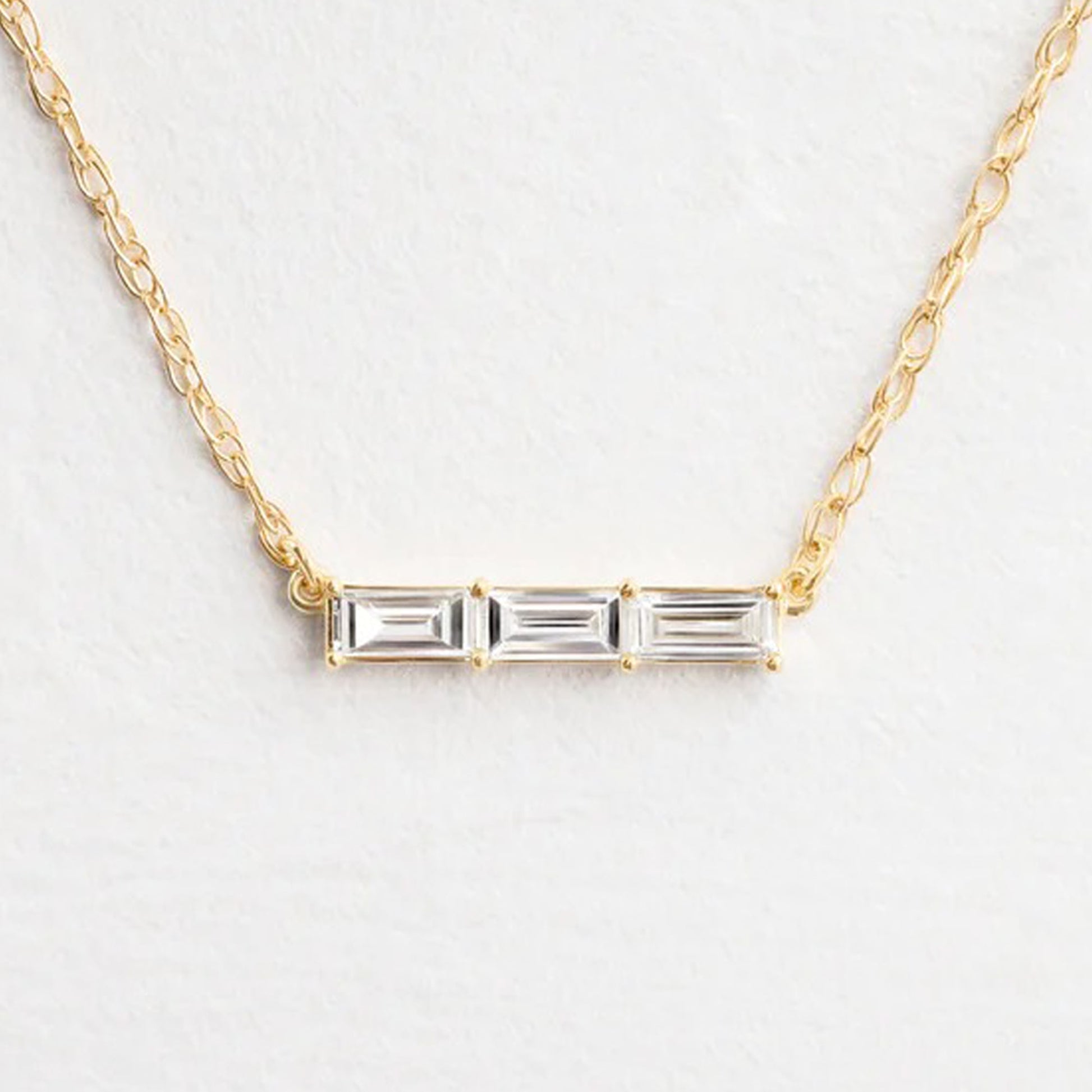 baguette diamond pendant necklace