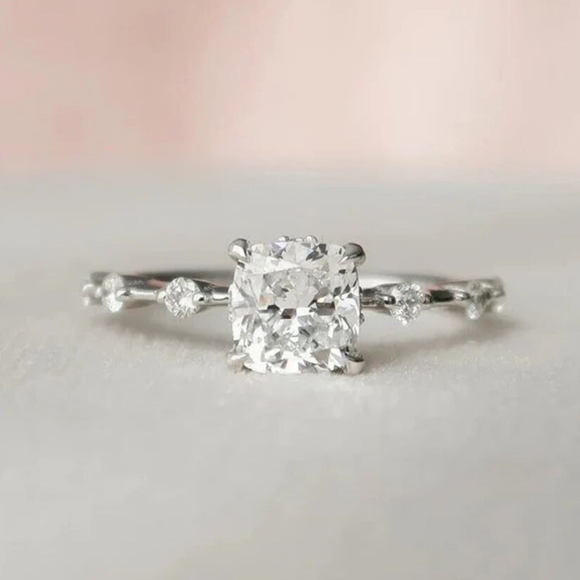 moissanite diamond rings