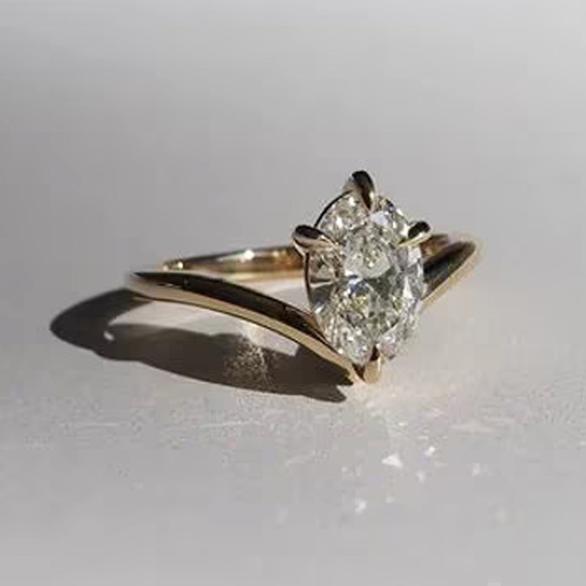 moissanite oval rings