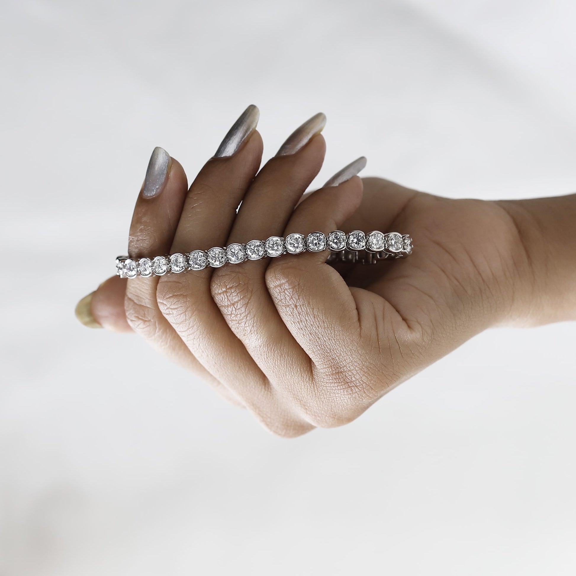 lab grown diamond bracelet