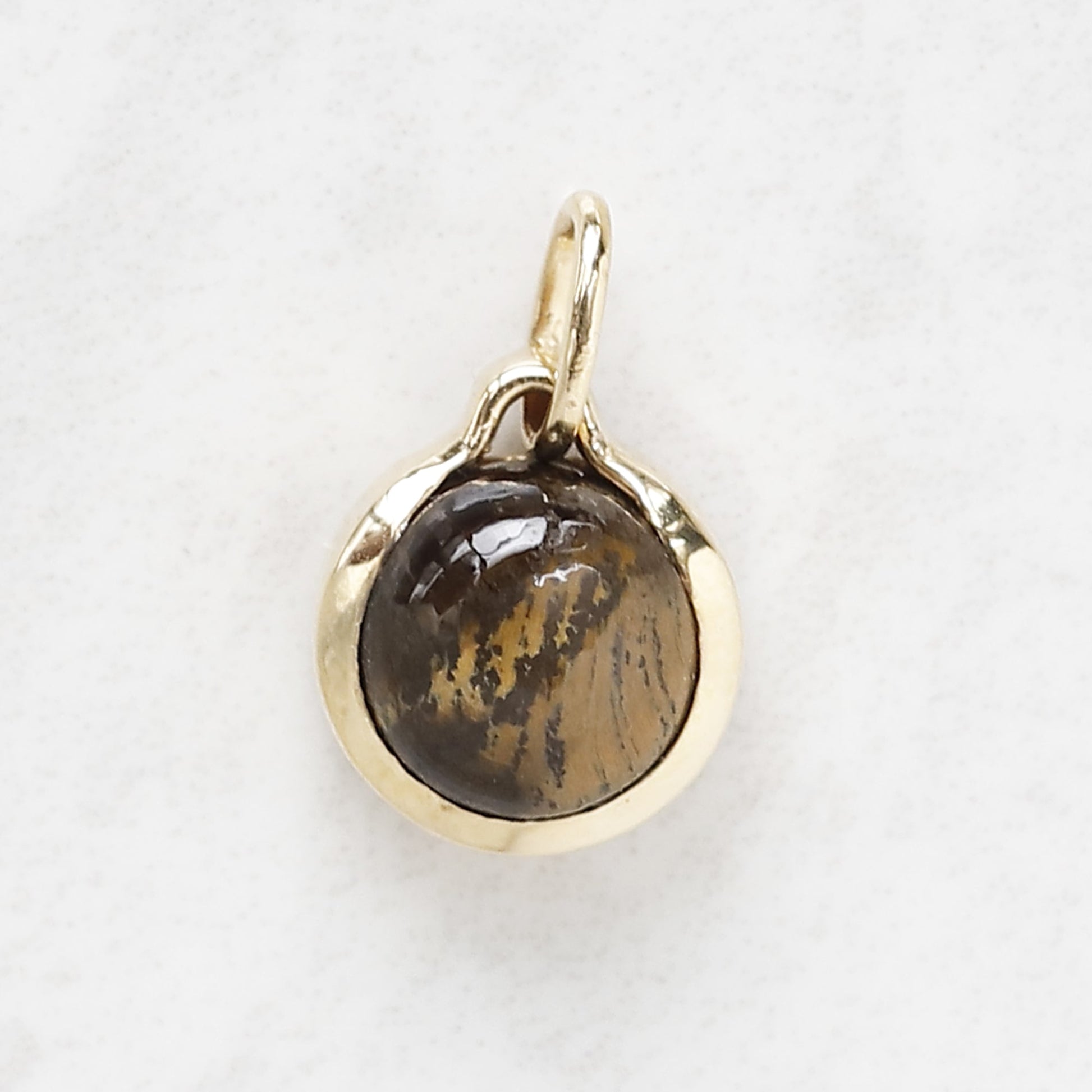 tiger eye stone