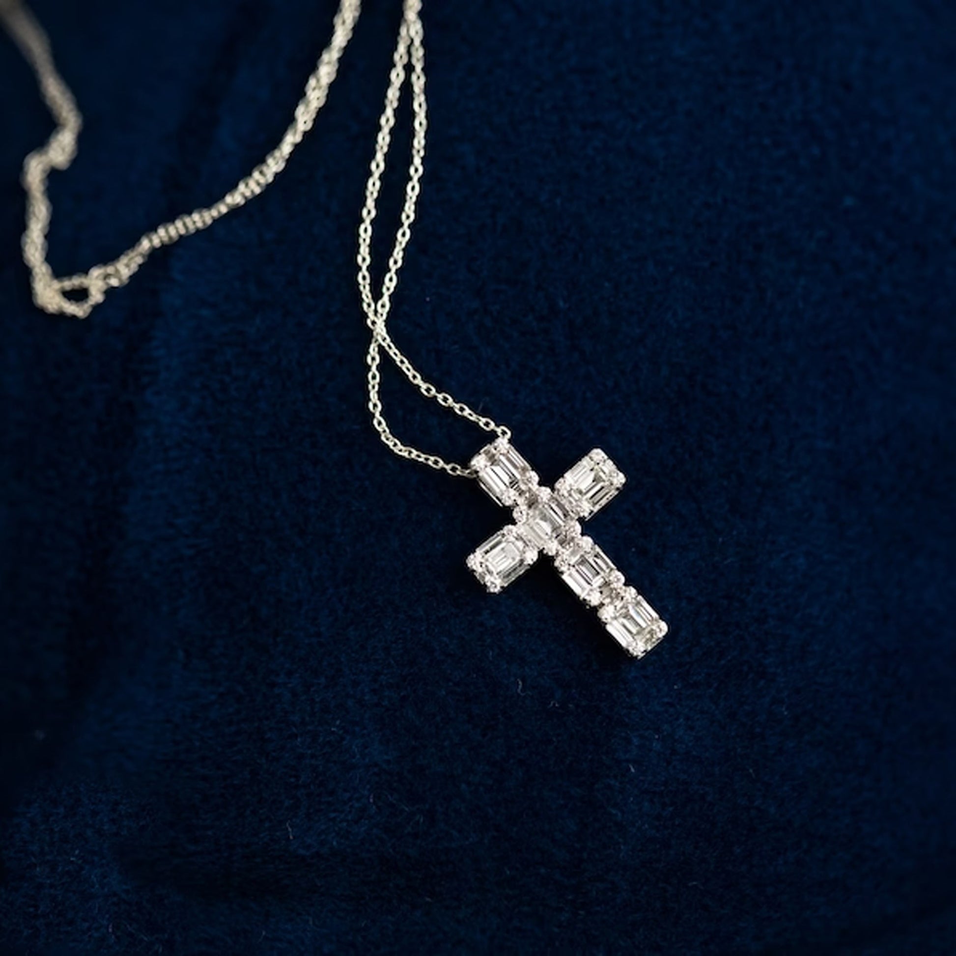 cross pendant