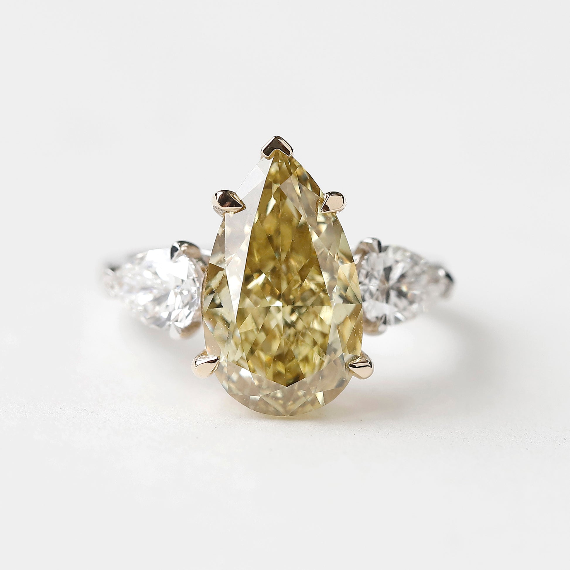 Pear-Shaped Engagement Ring