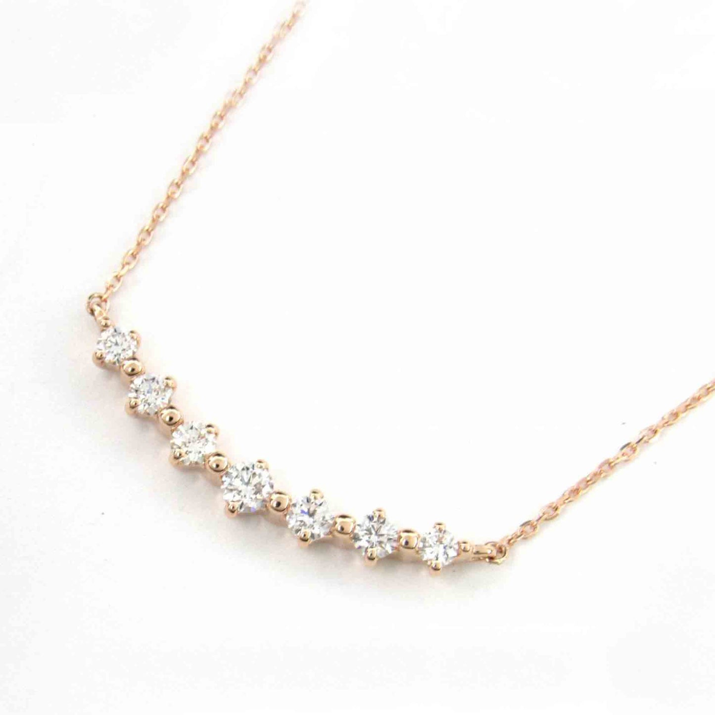 diamond pendant necklace