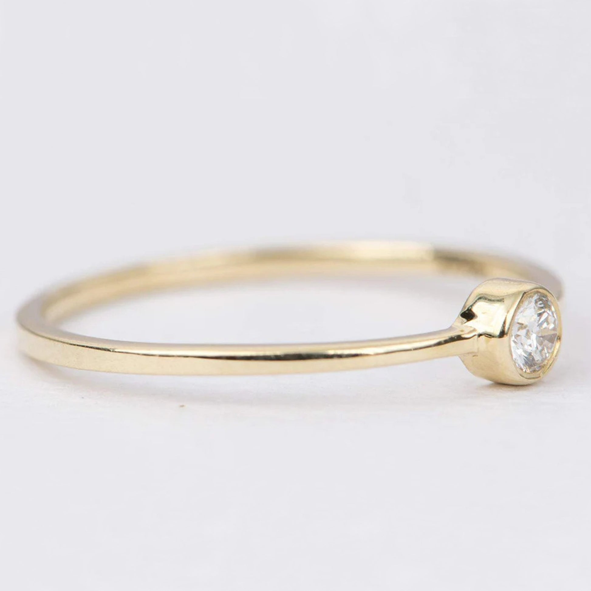 Minimal Diamond Wedding Ring
