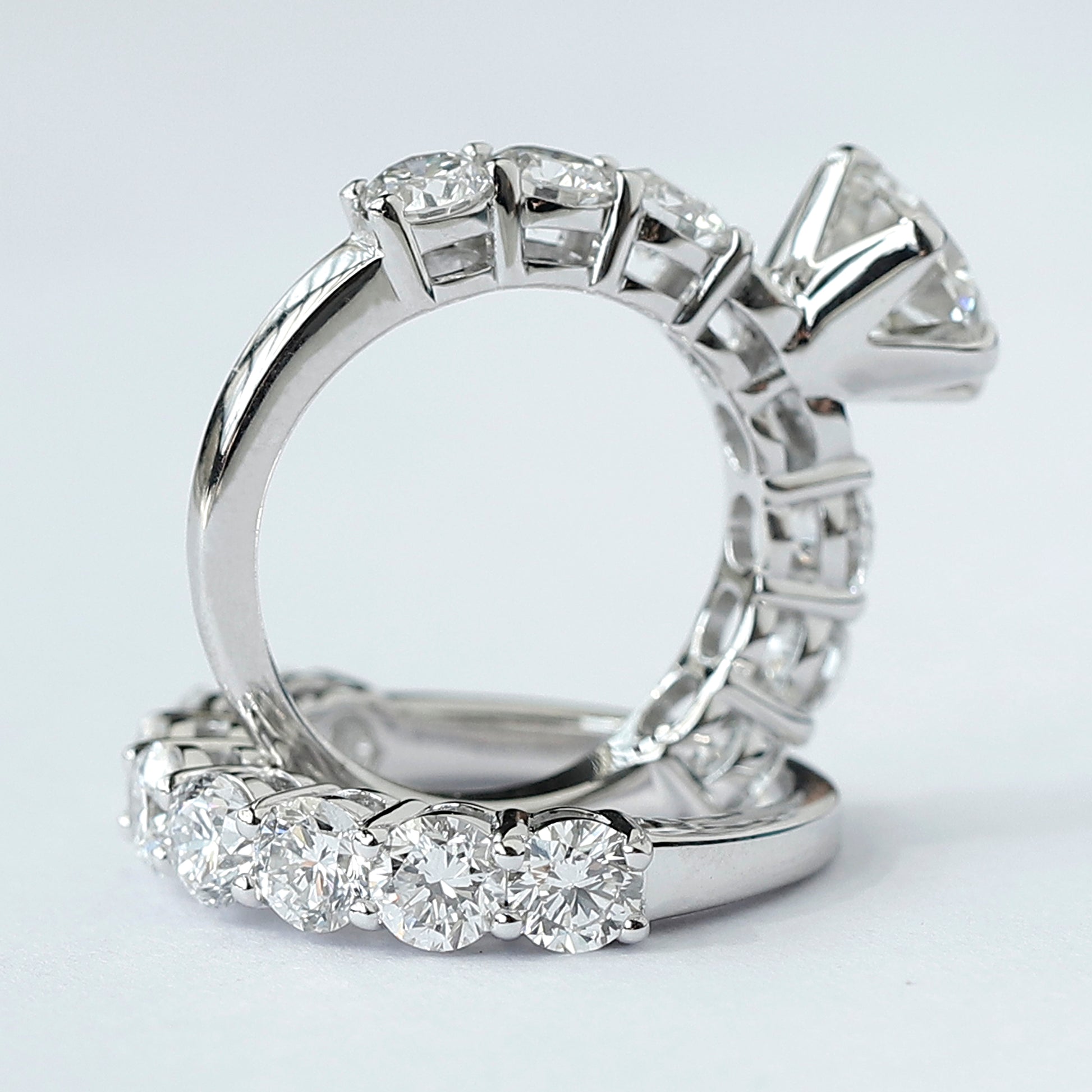 Classic Gold Round Wedding Band