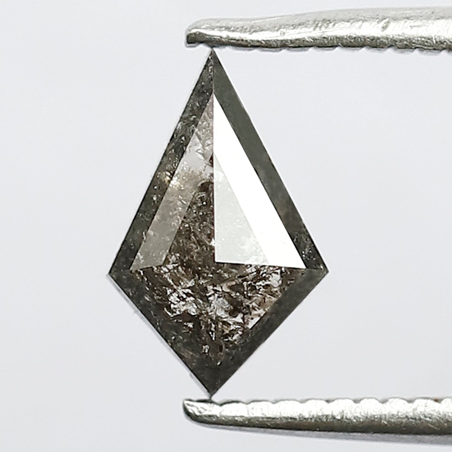 salt and pepper kite diamond