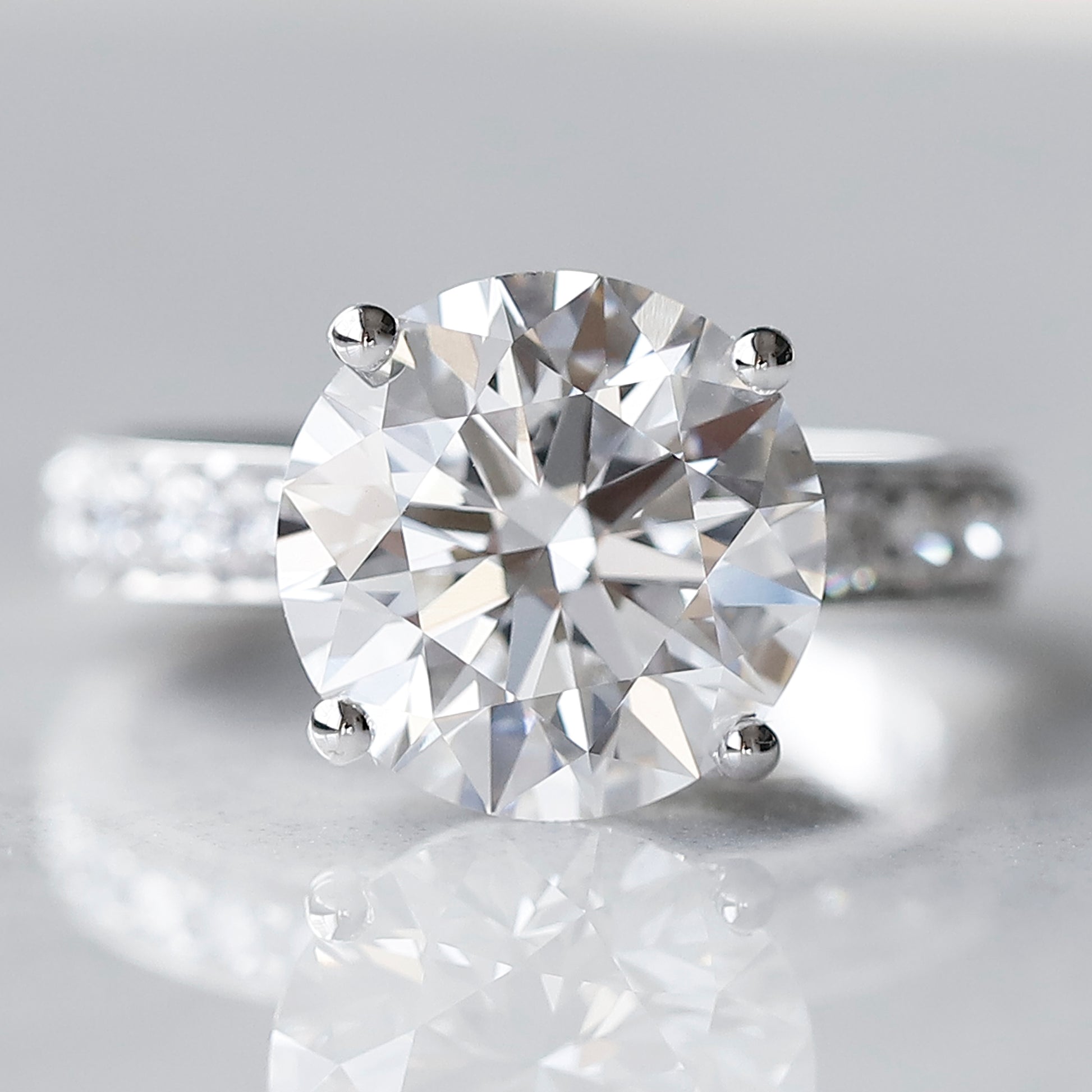 5 carat lab grown diamond ring