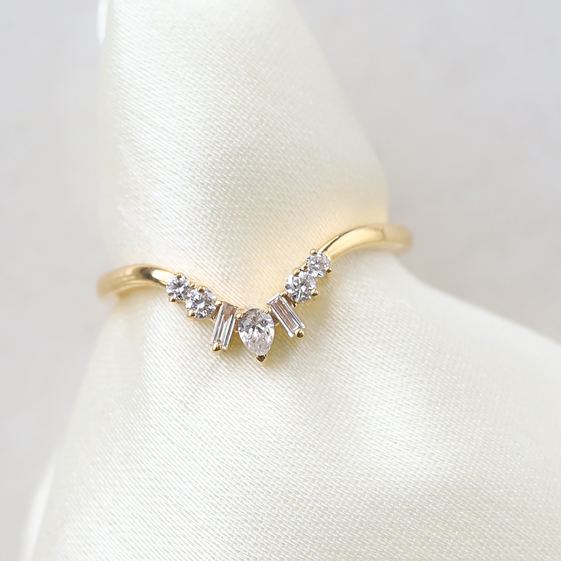 14k gold curved wedding band