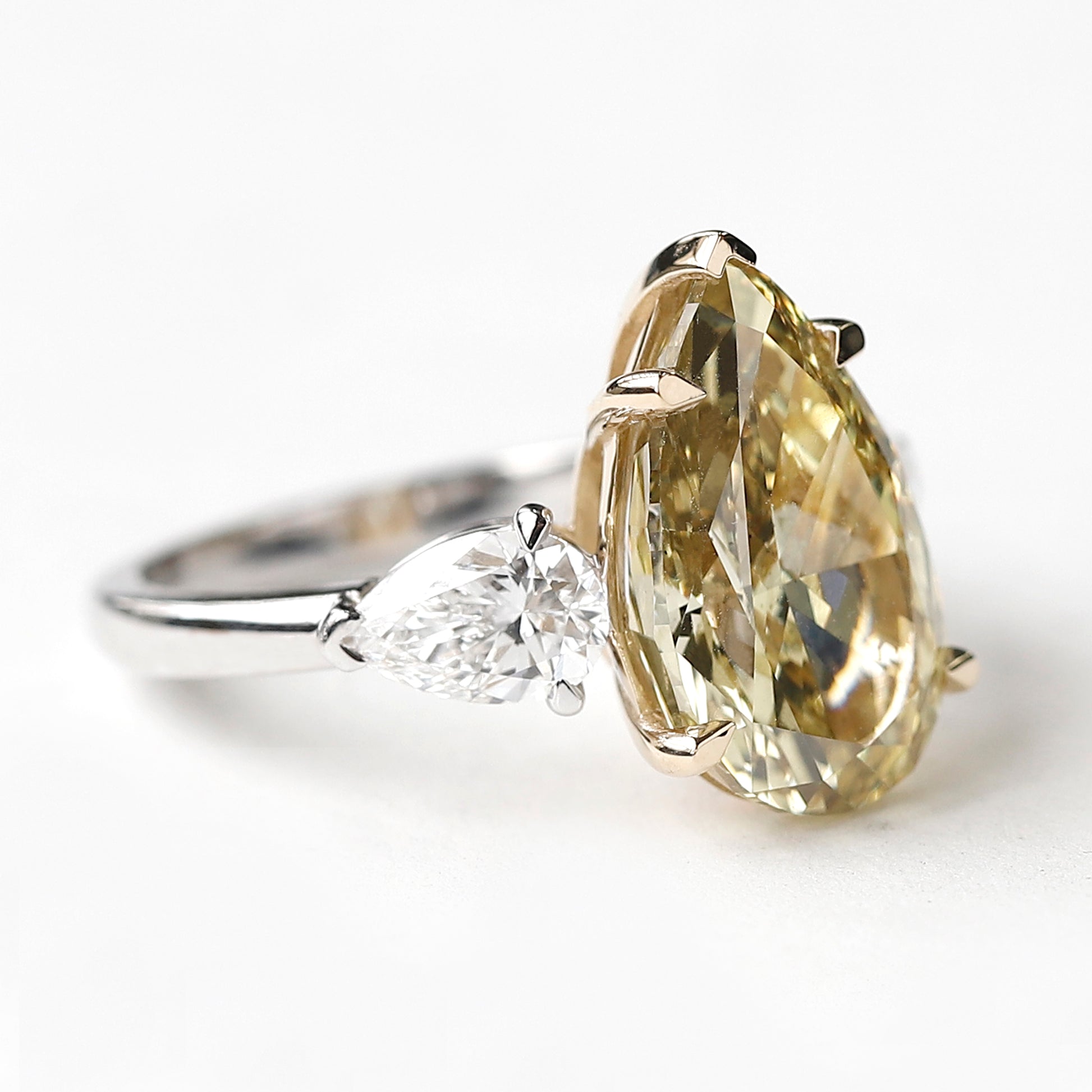 Pear-Shaped Engagement Ring