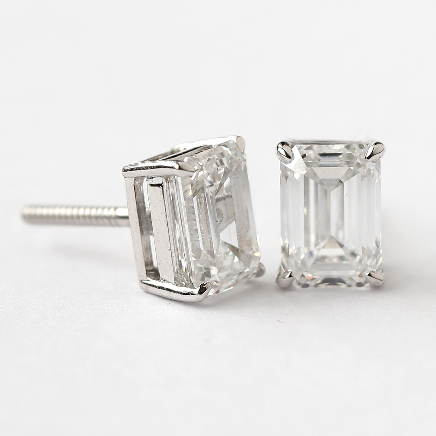 14 K White Gold Emerald Cut diamond Earrings