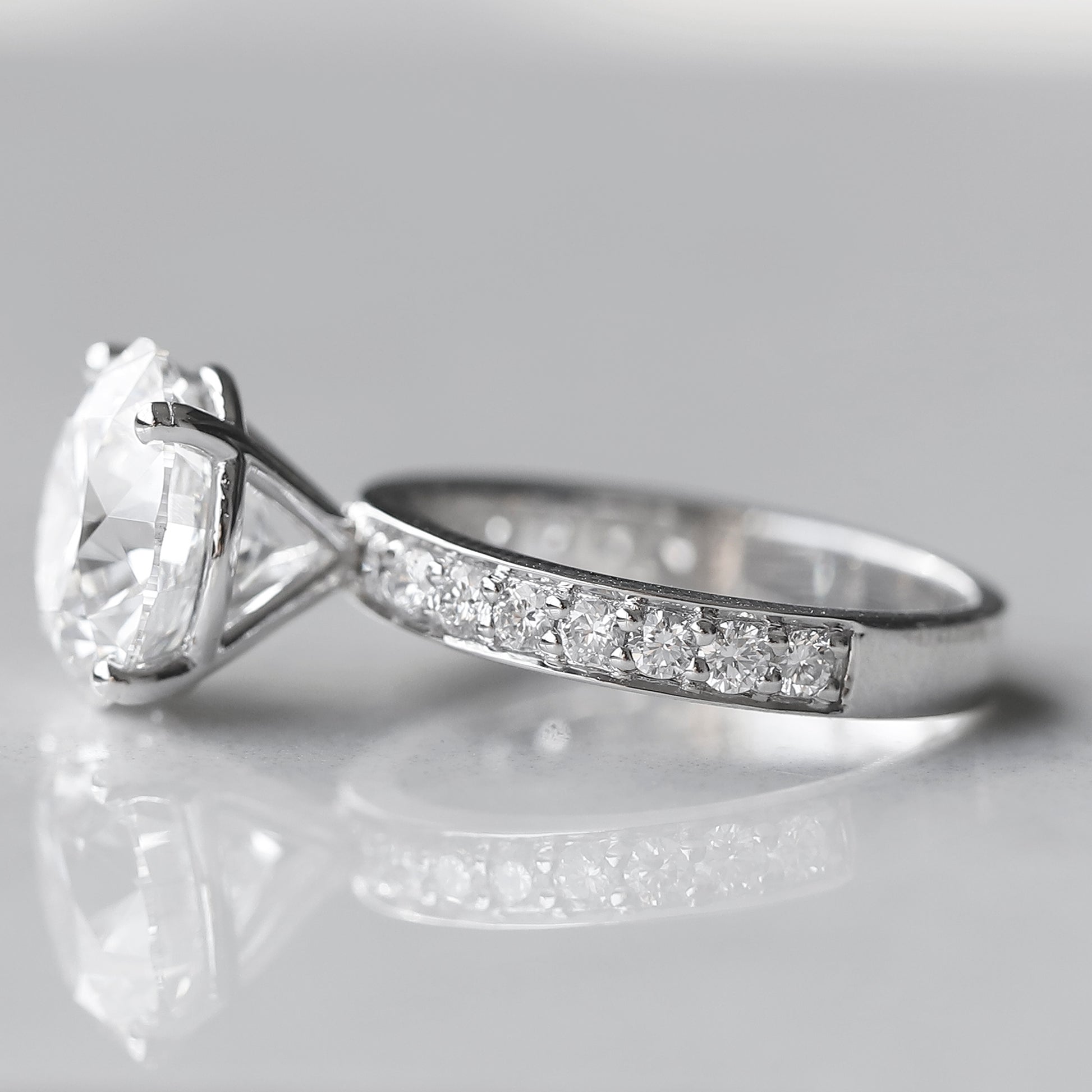 5 carat lab grown diamond ring