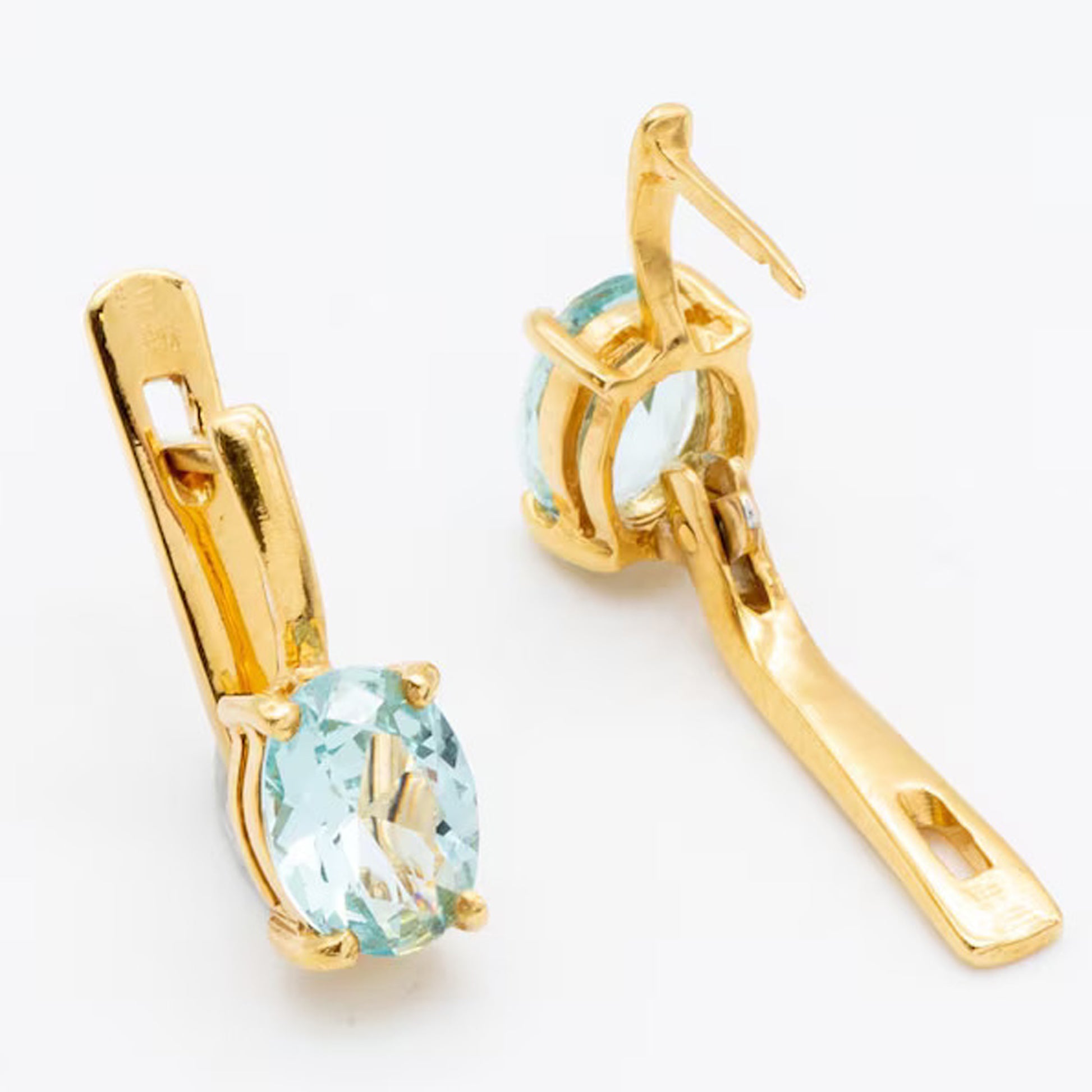 Elegant 14K aquamarine earrings for any occasion