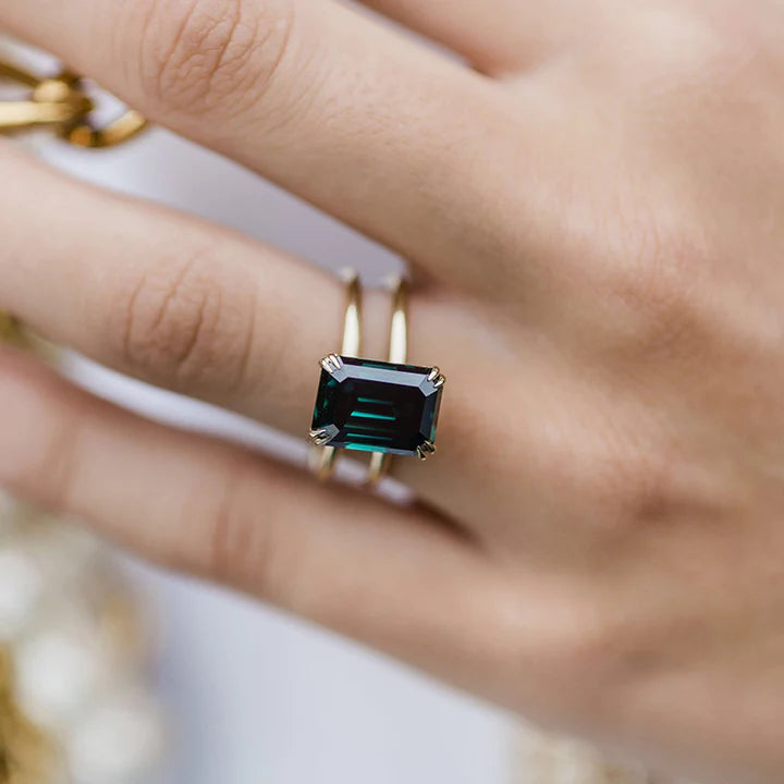 Antique Emerald Ring For Sale