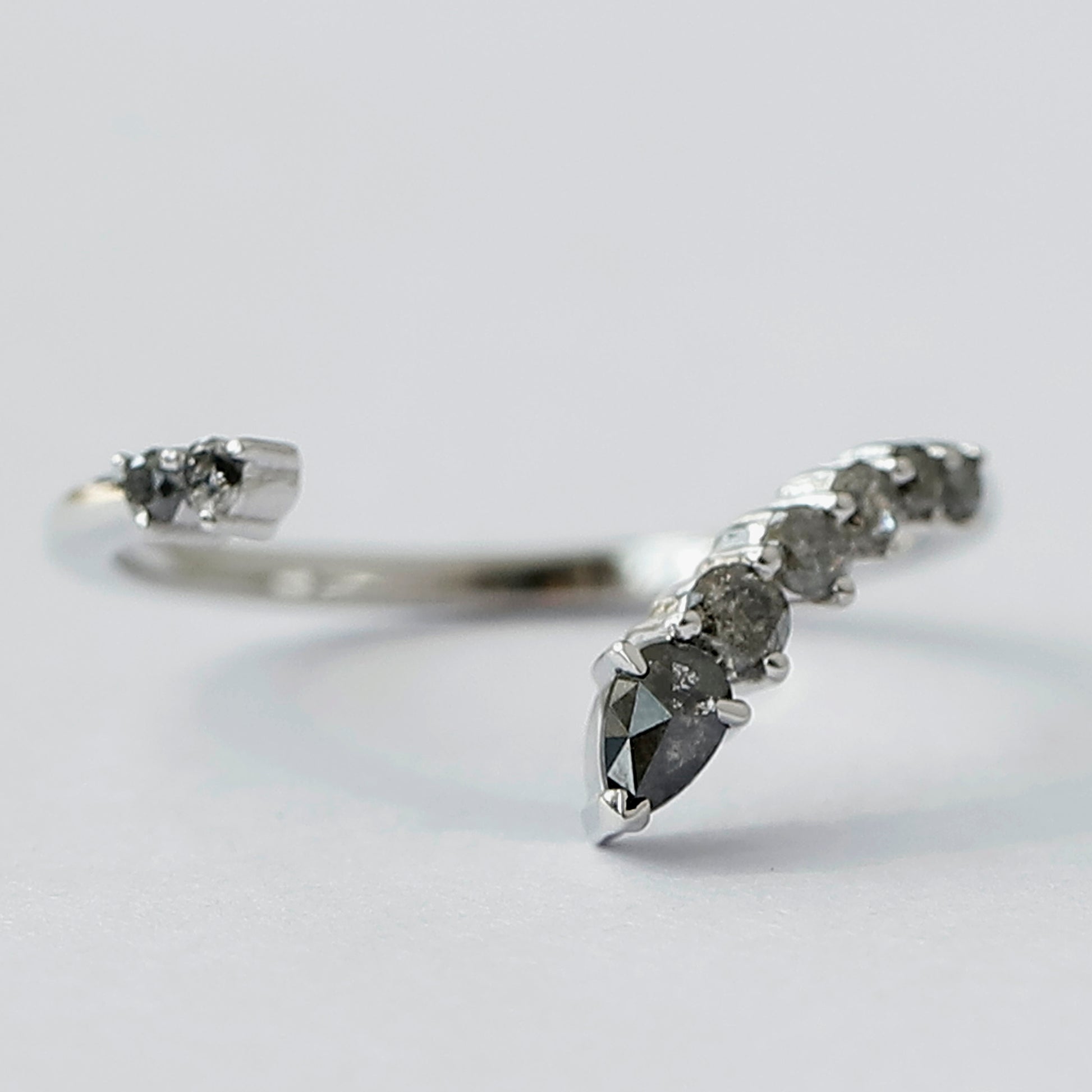 Custom 14K gold diamond band