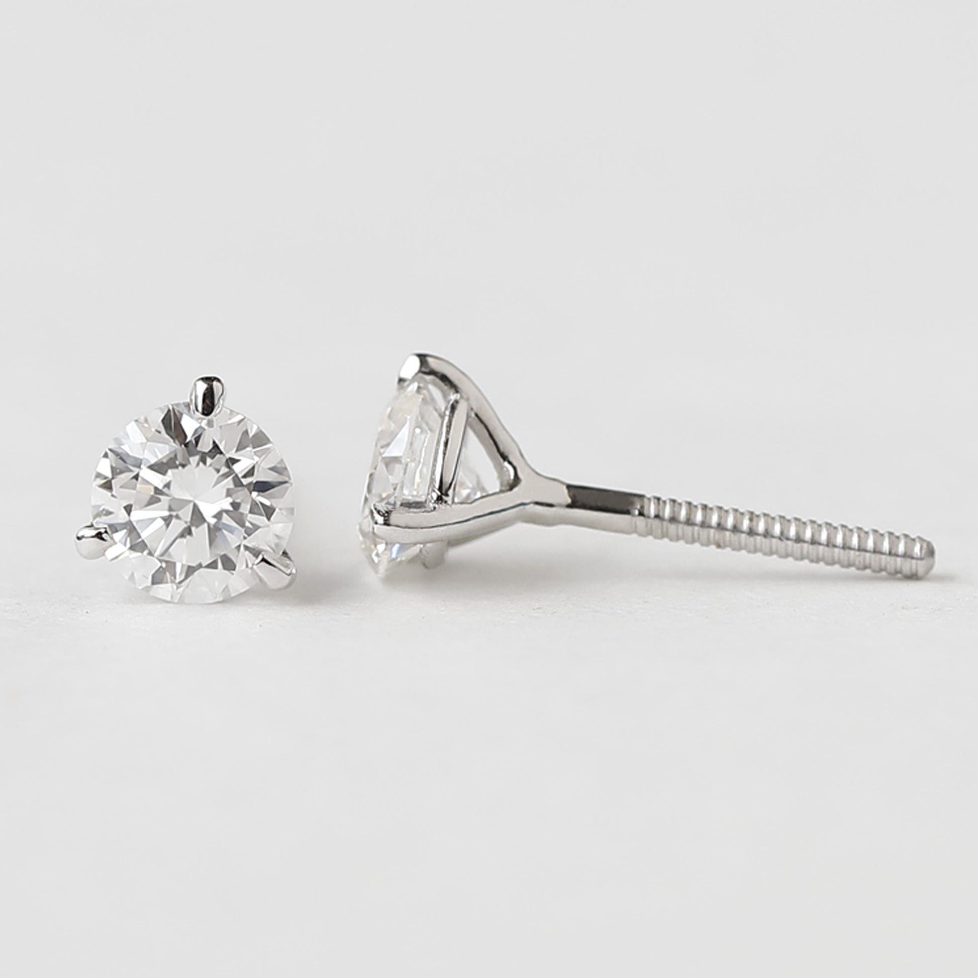 earring diamond studs