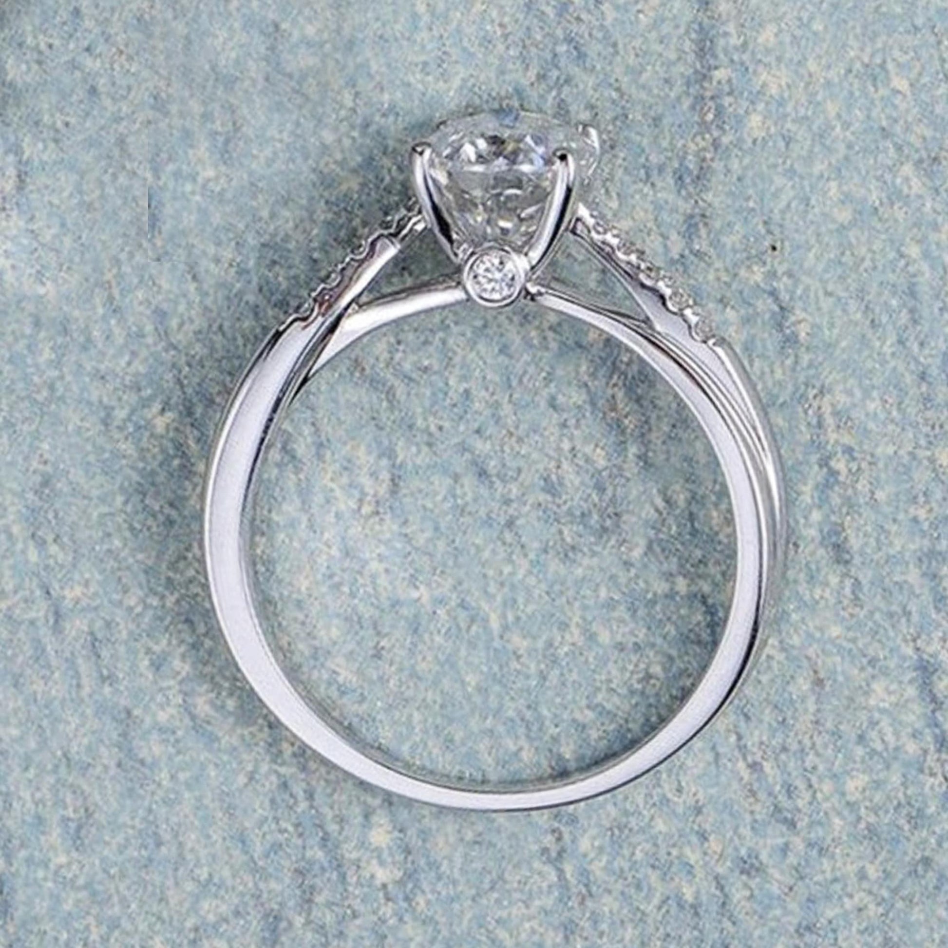 oval solitaire engagement ring