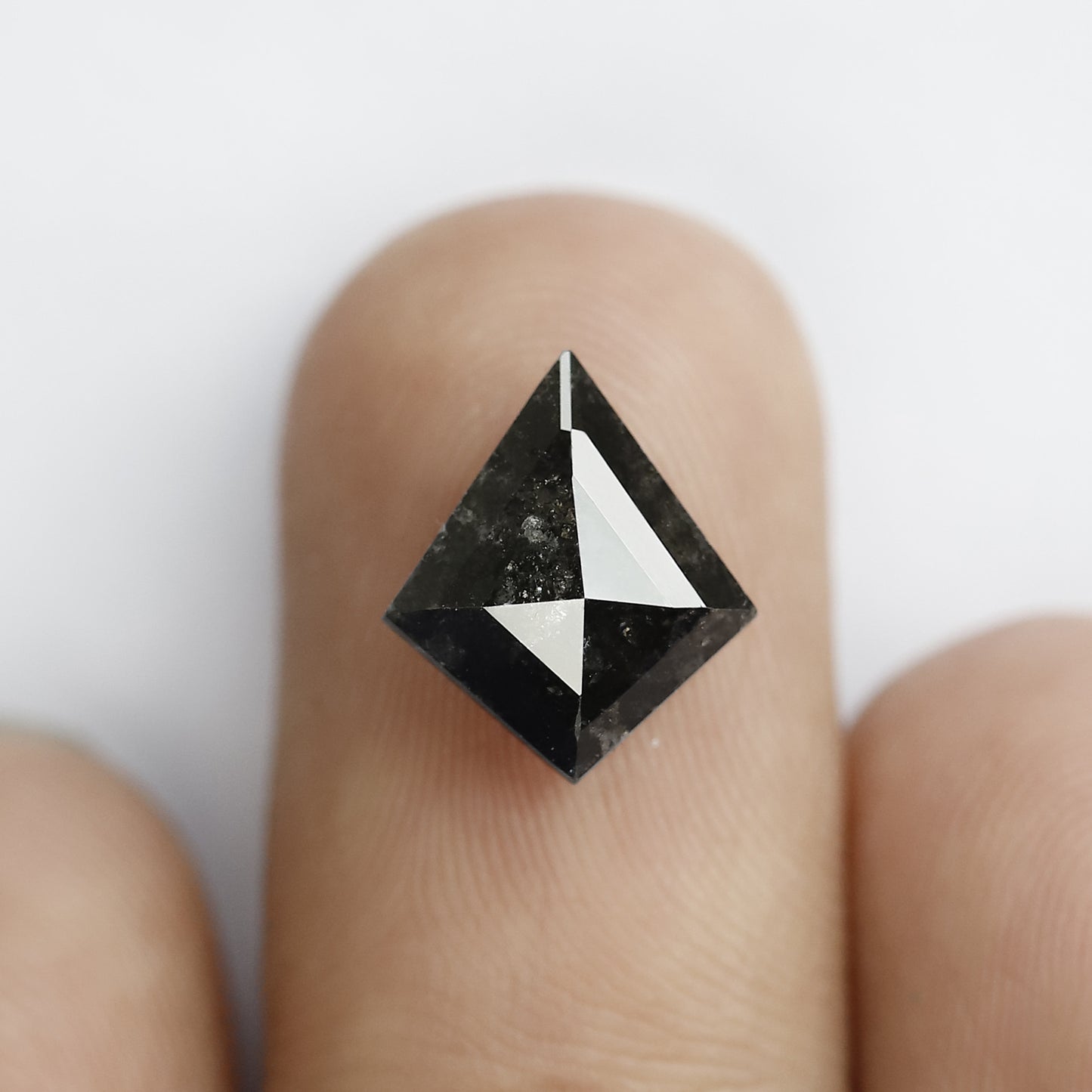 custom kite salt and pepper diamond