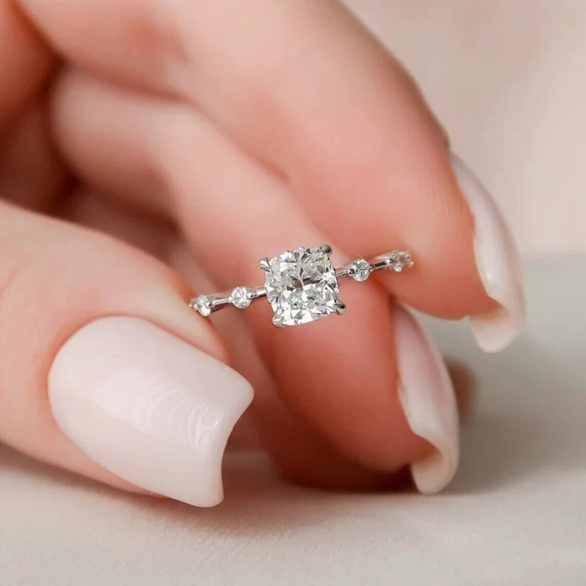 moissanite diamond rings
