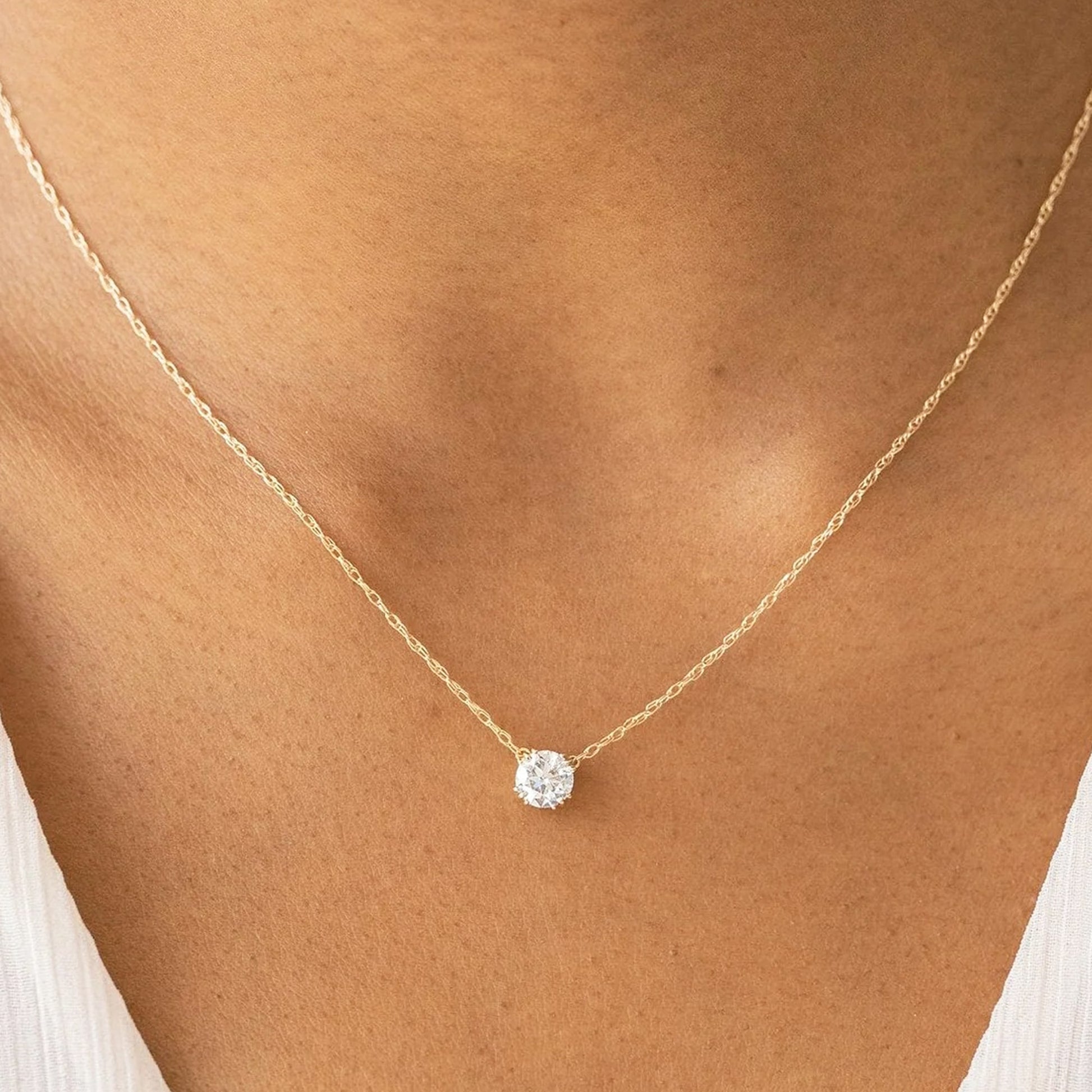single diamond necklace