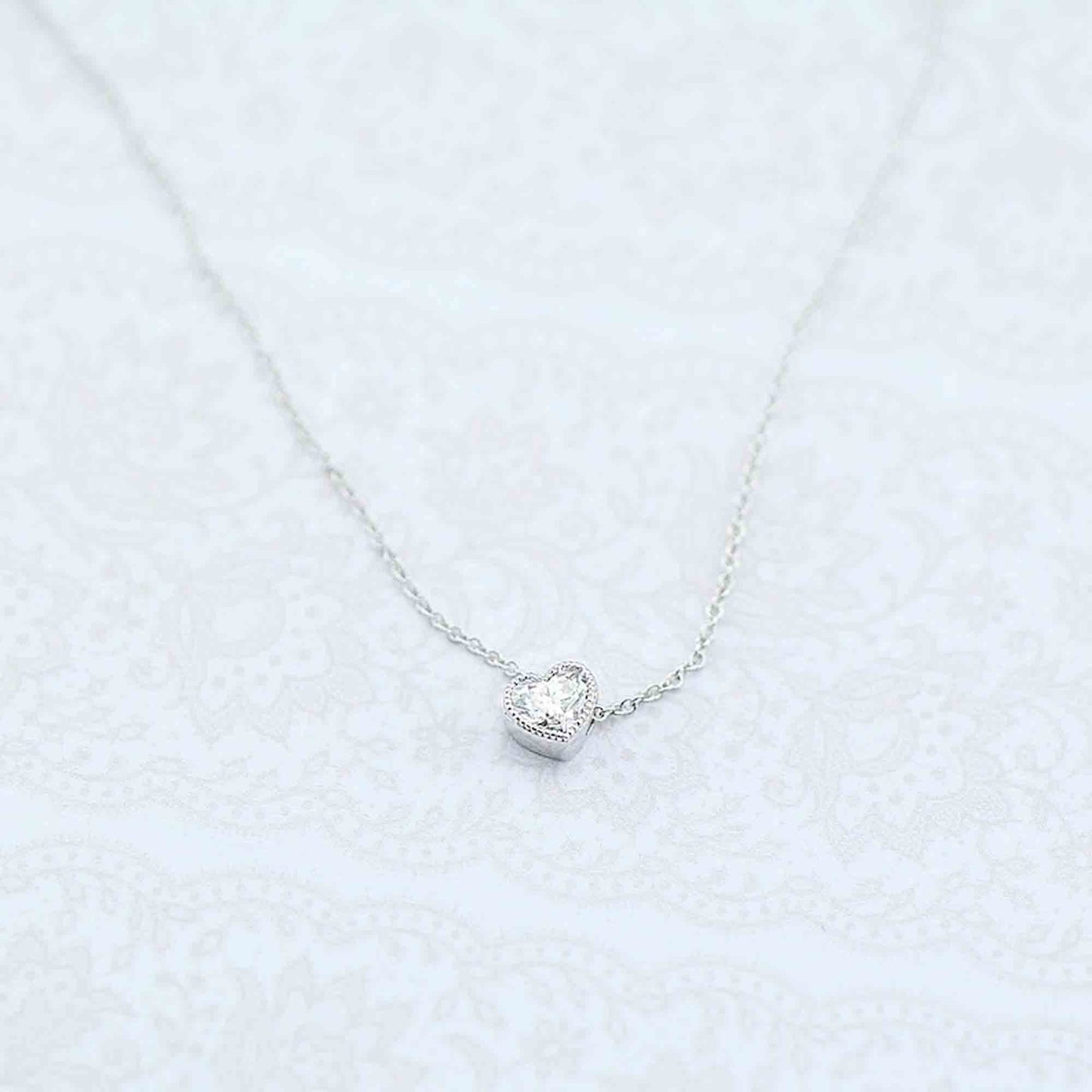 heart shape diamond pendant