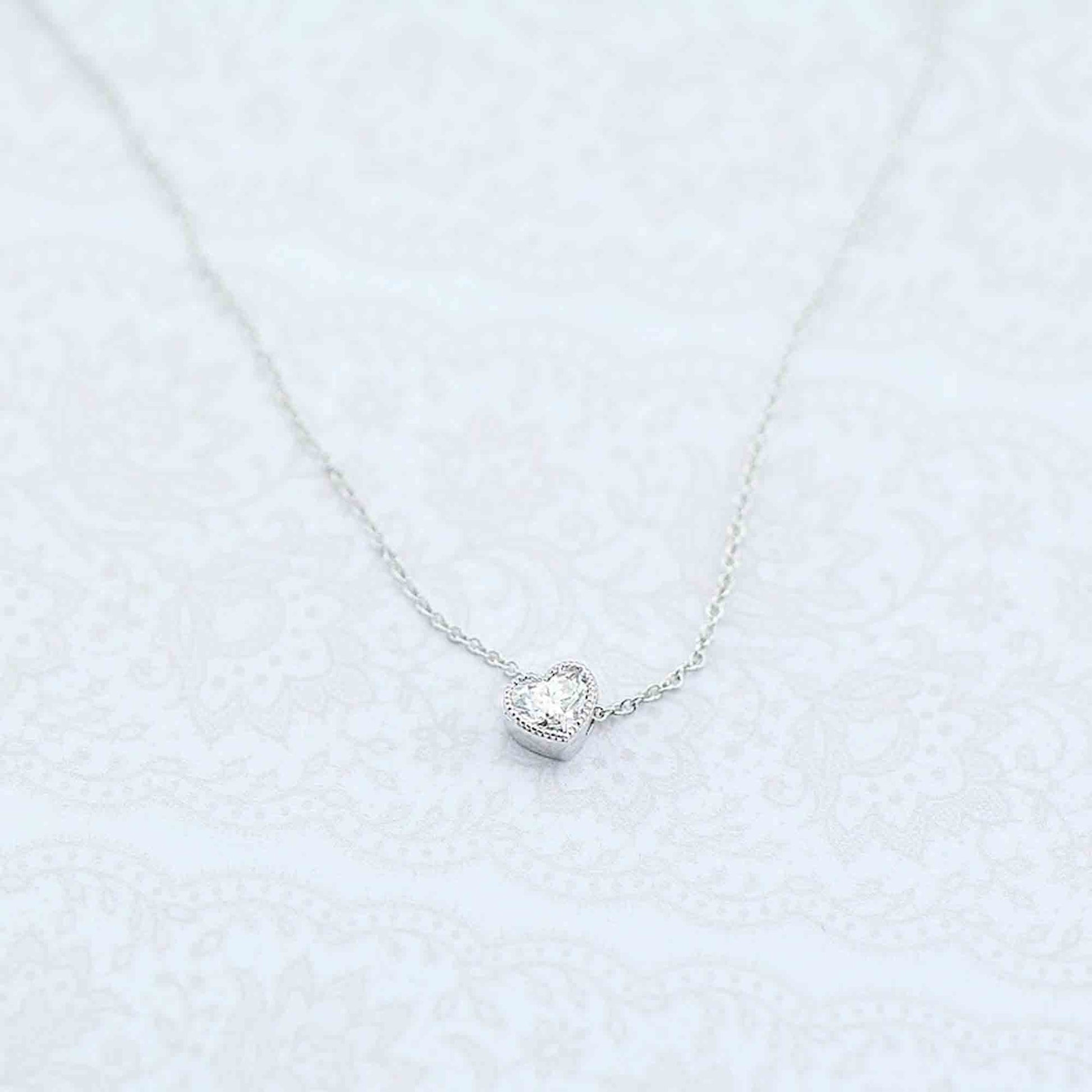 heart shape diamond pendant