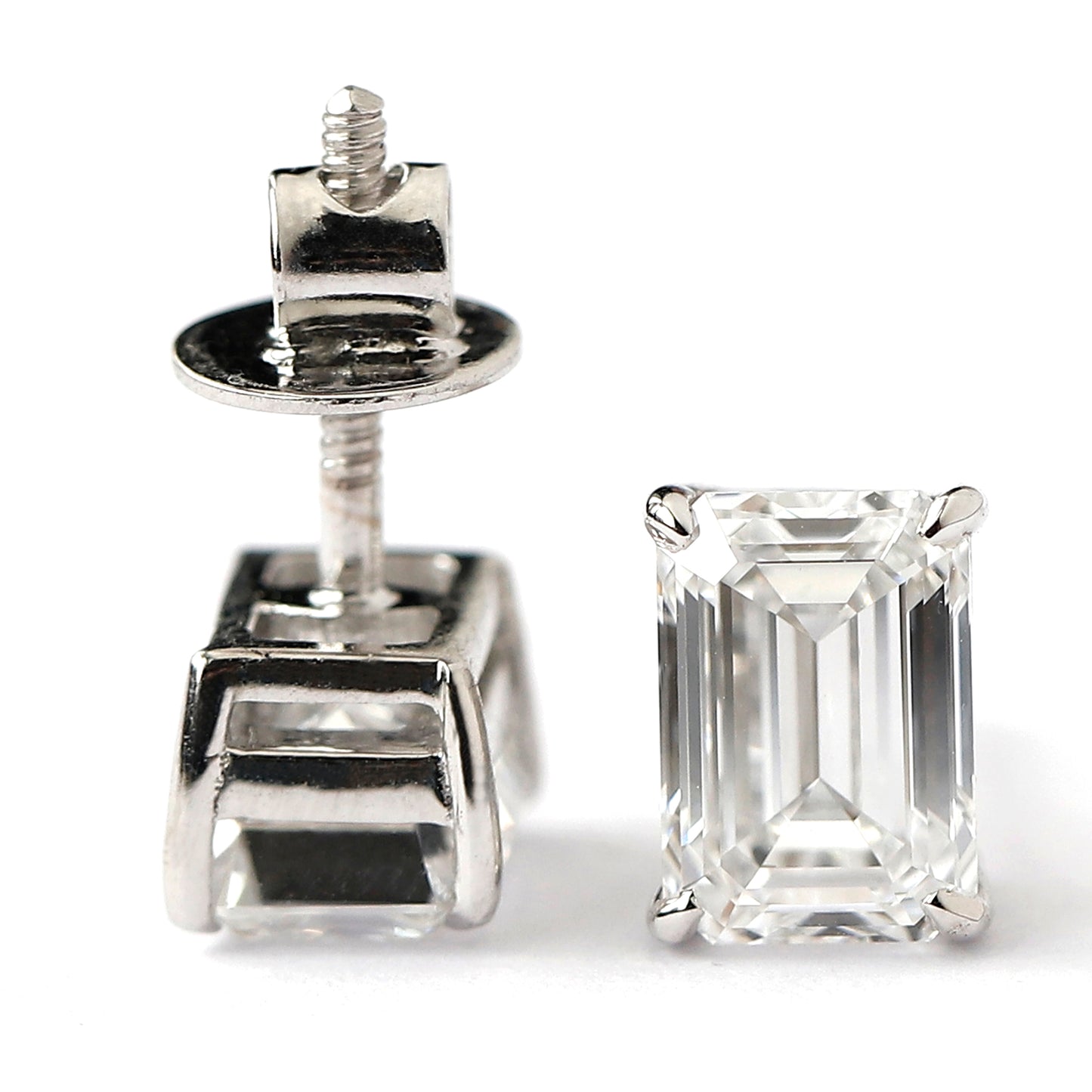 14 K White Gold Emerald Cut diamond Earrings