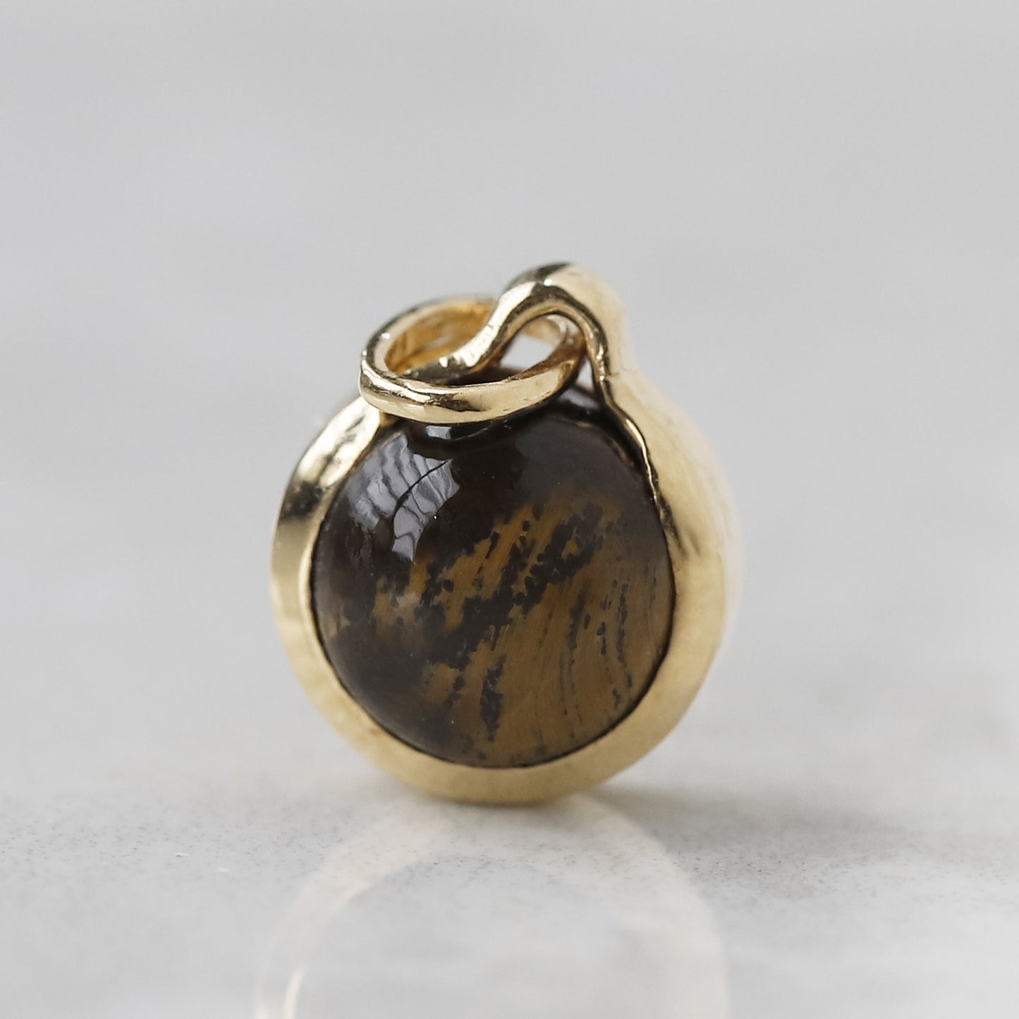 tiger eye stone
