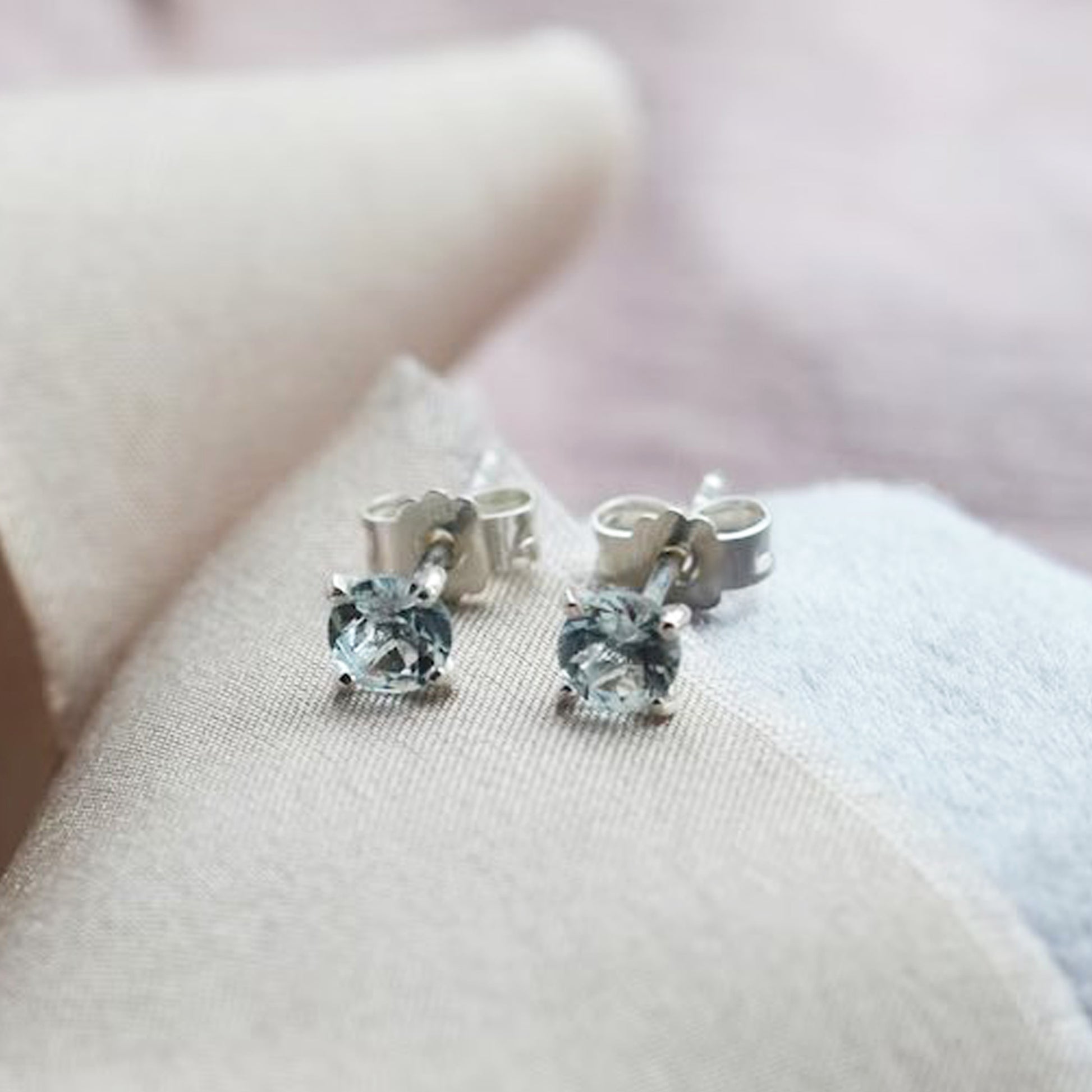 blue topaz earring