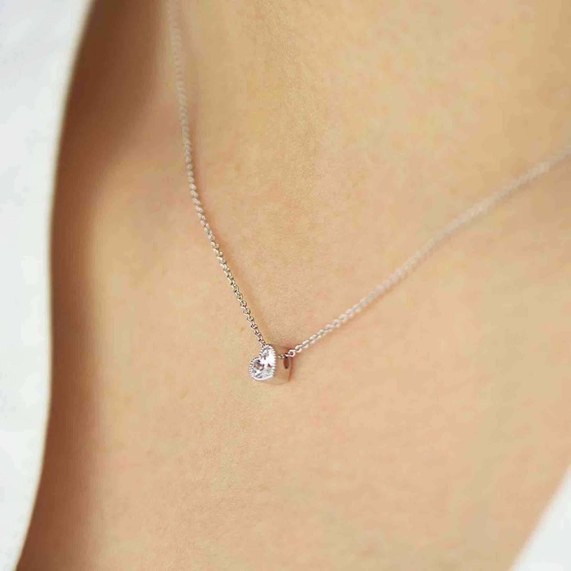 heart shape diamond pendant