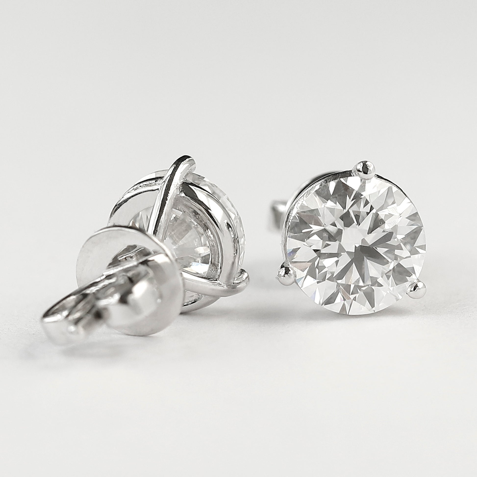 Lab Grown Diamond earring