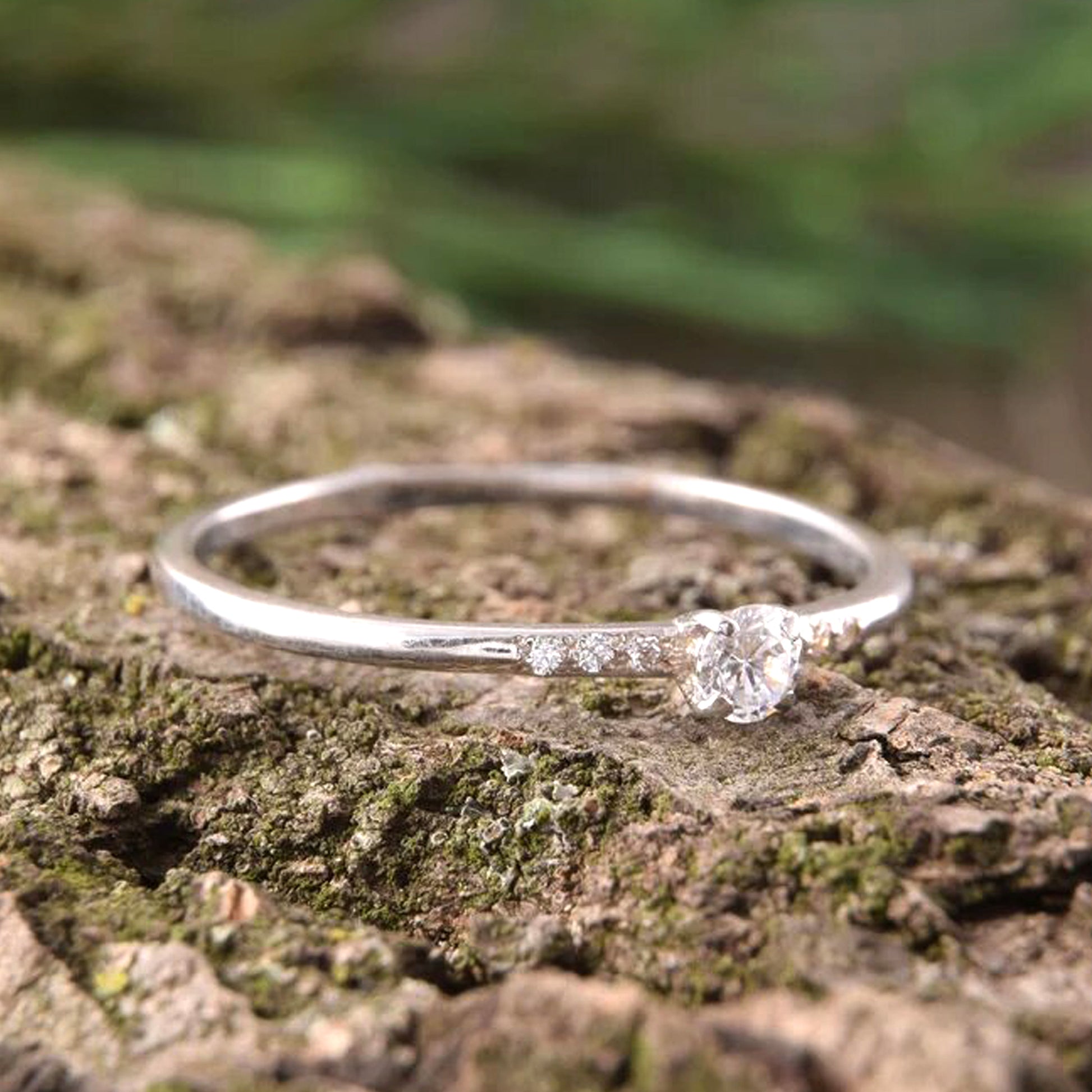 Moissanite Minimal Ring