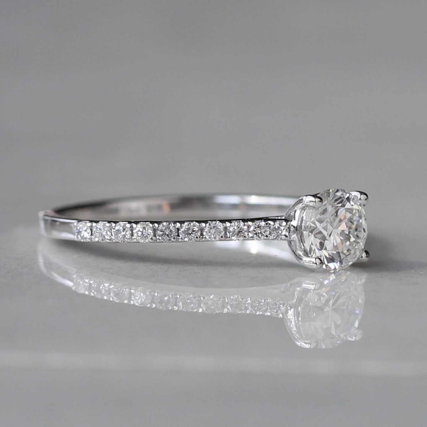 Diamond-Ring