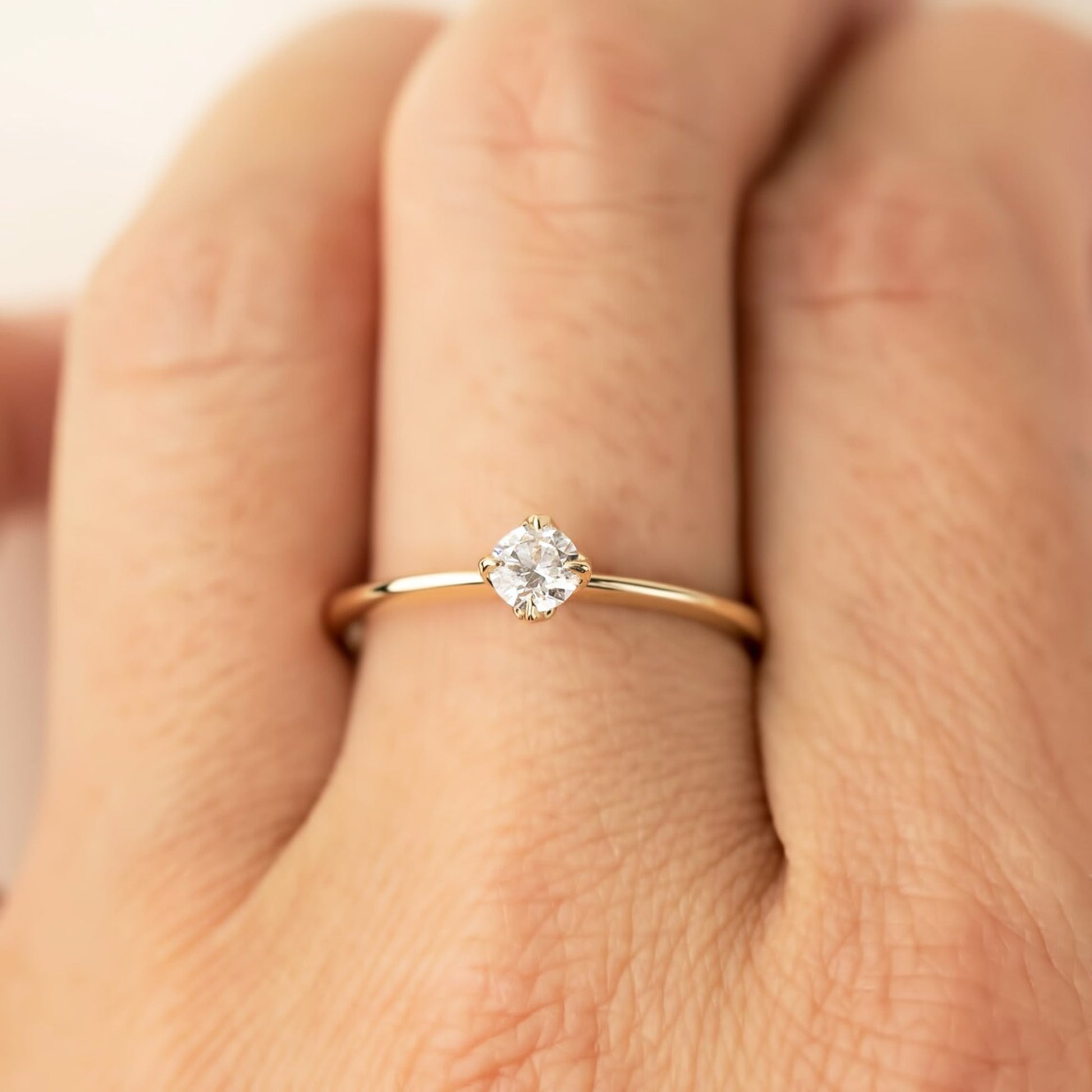 minimal wedding ring