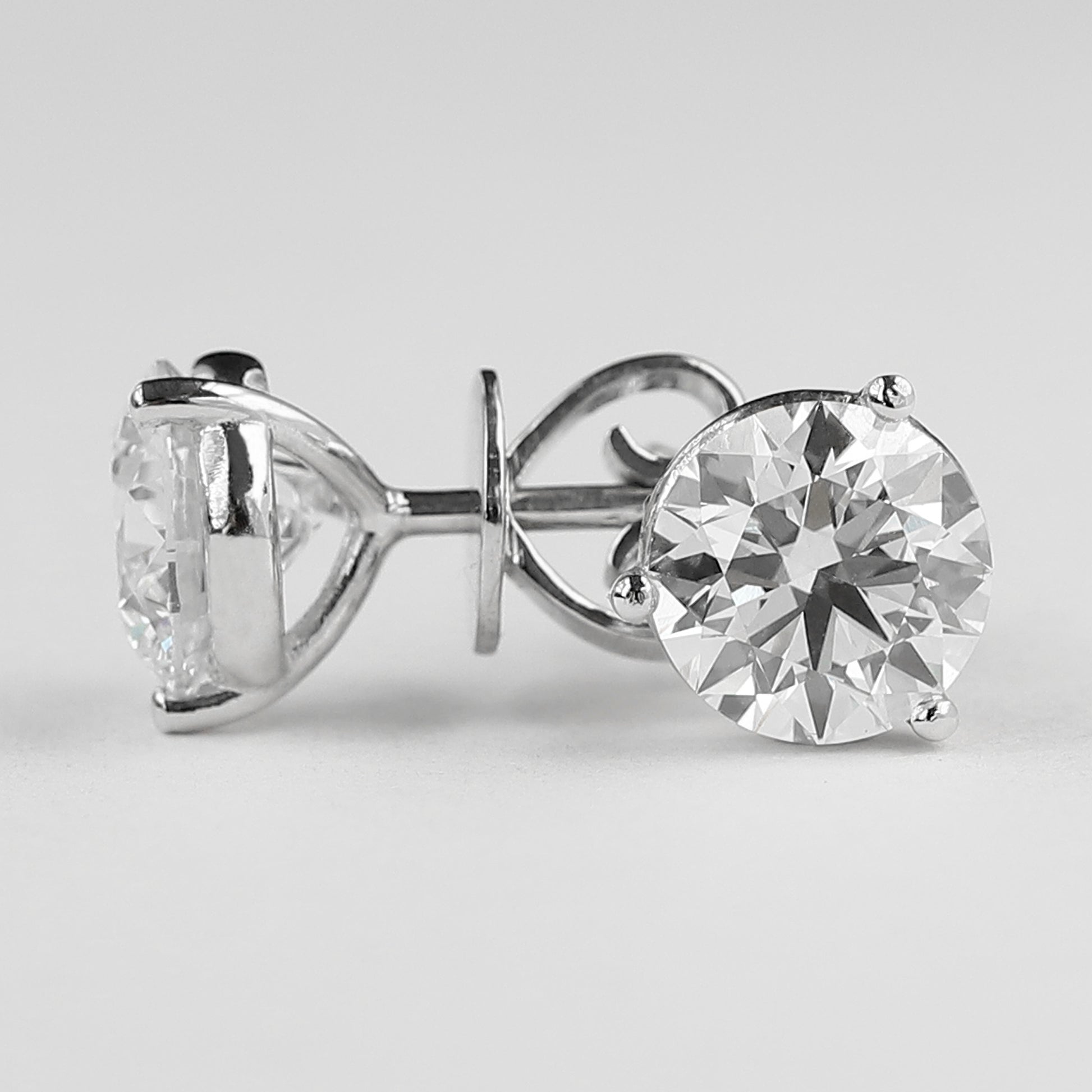 Lab Grown Diamond earring