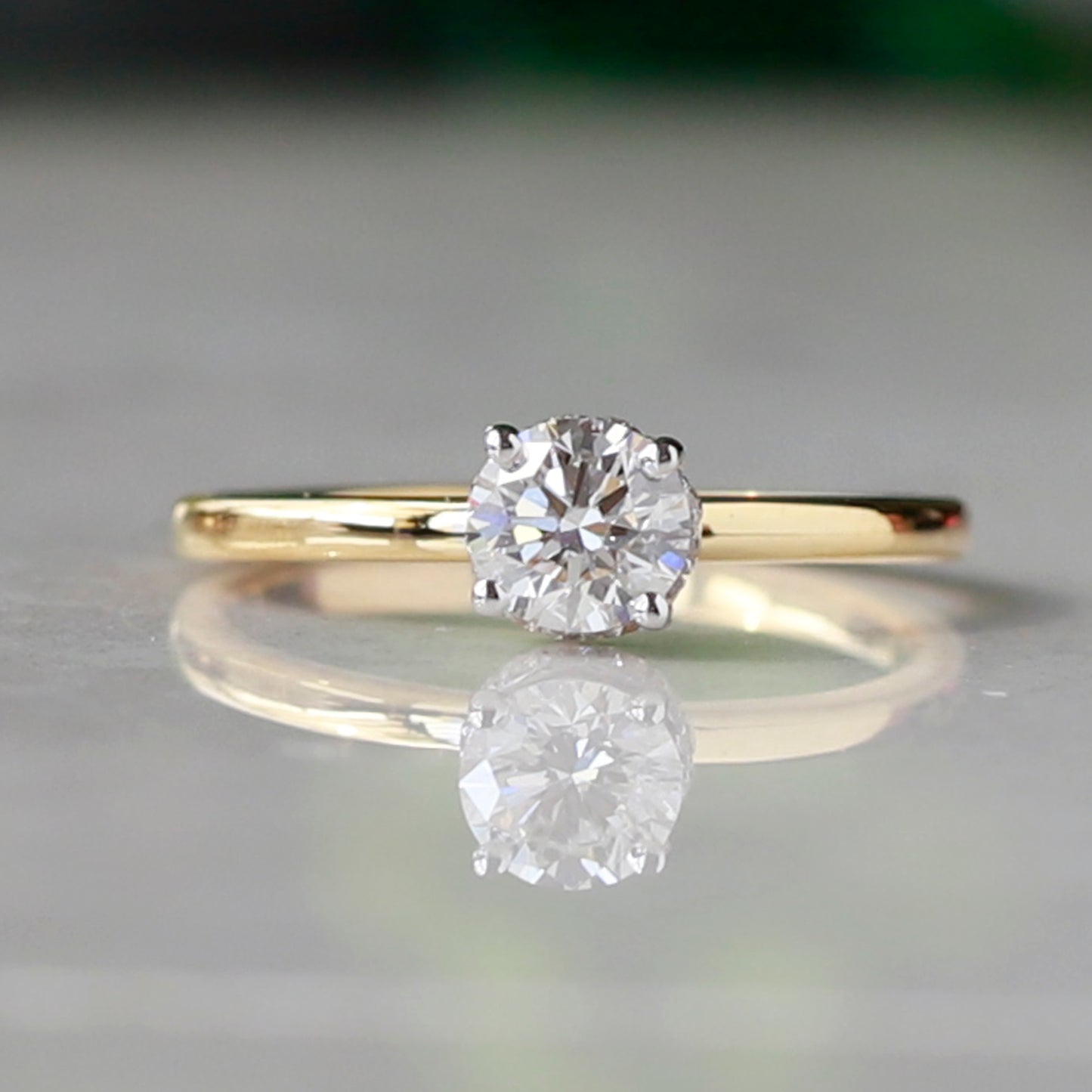 14 K Yellow Gold Round Cut Diamond Ring