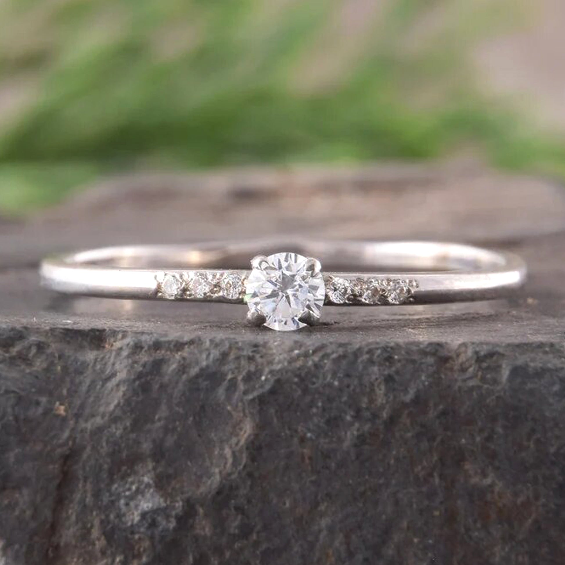 Moissanite Minimal Ring