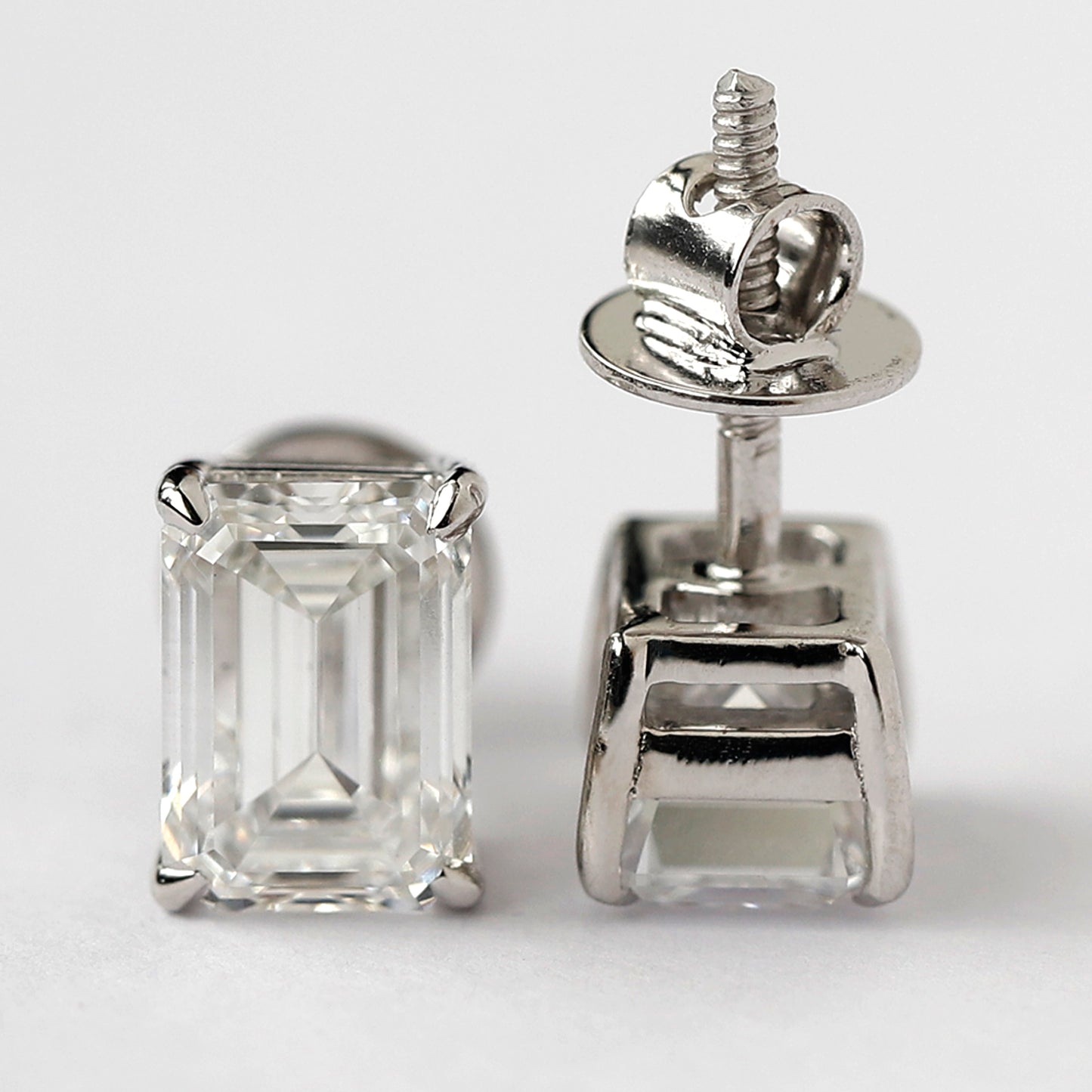 14 K White Gold Emerald Cut diamond Earrings