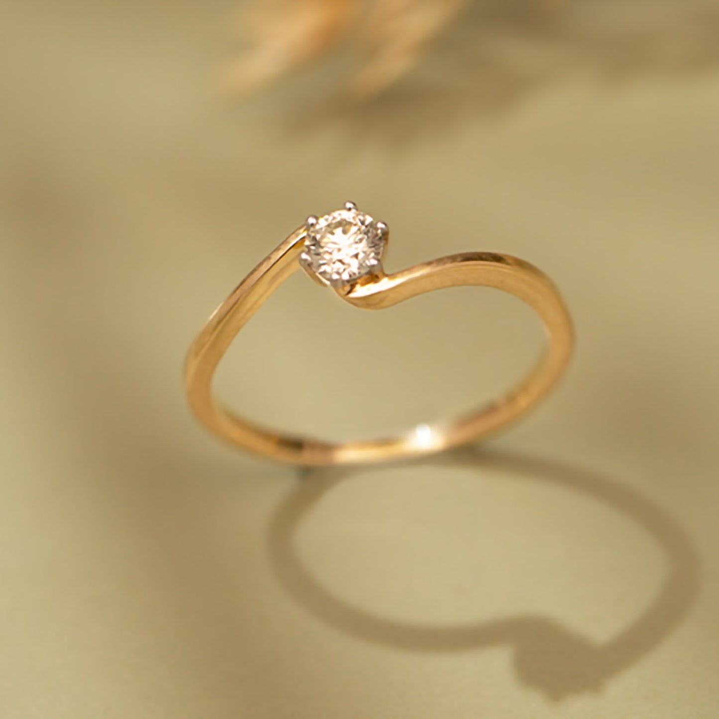 Minimal Moissanite Ring