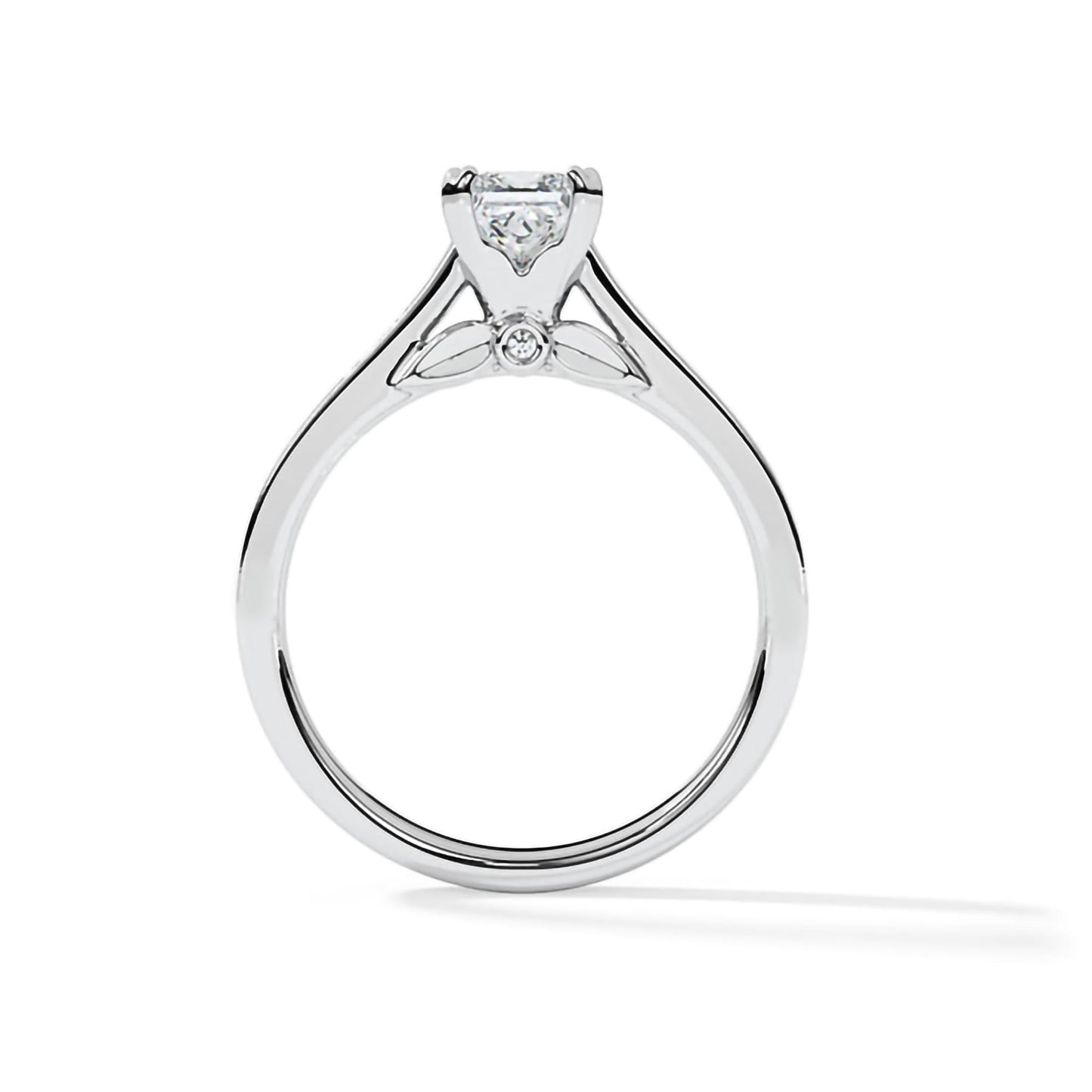 princess cut moissanite engagement ring