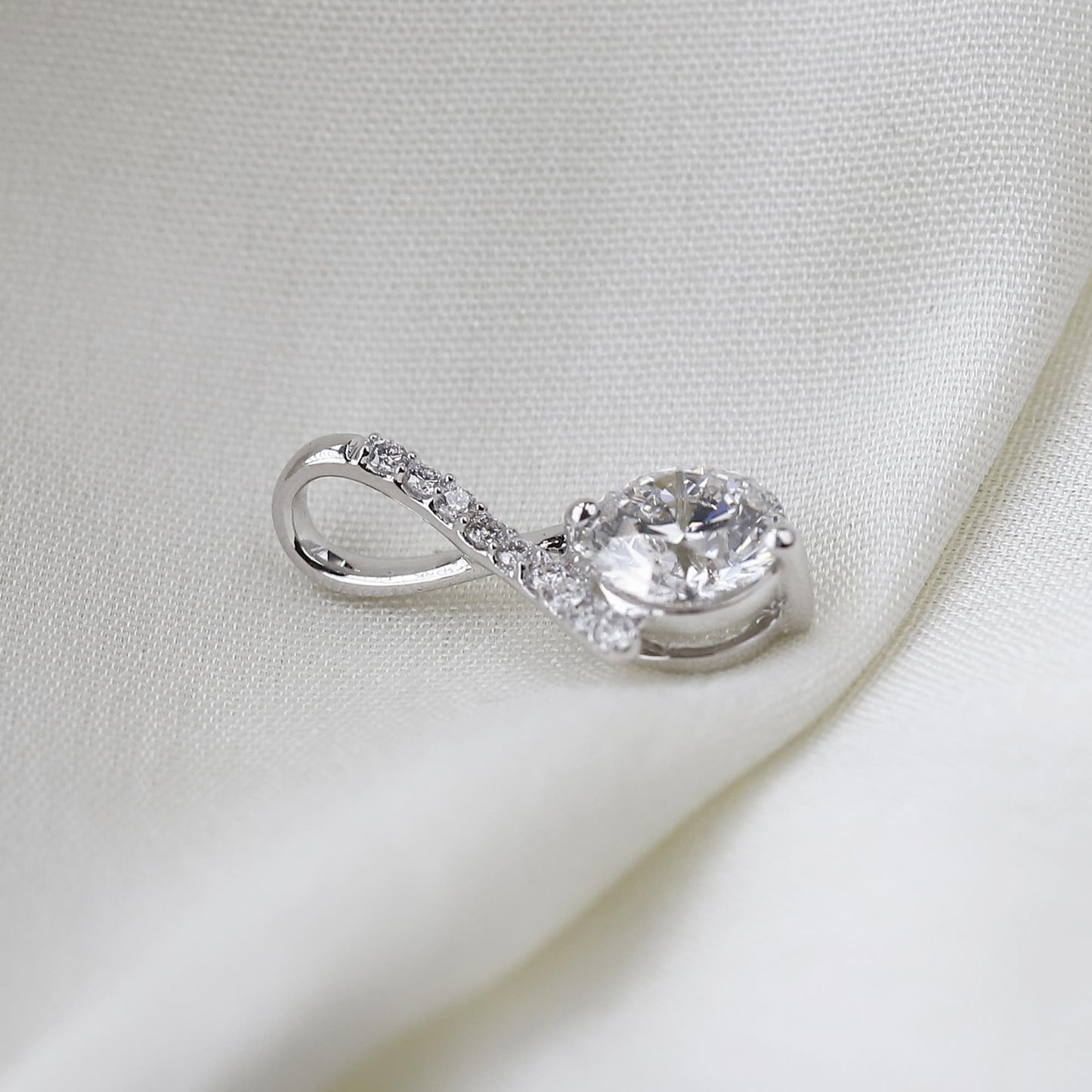 diamond pendant
