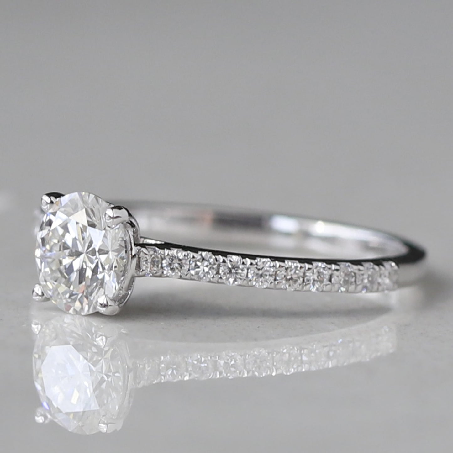 Diamond-Ring