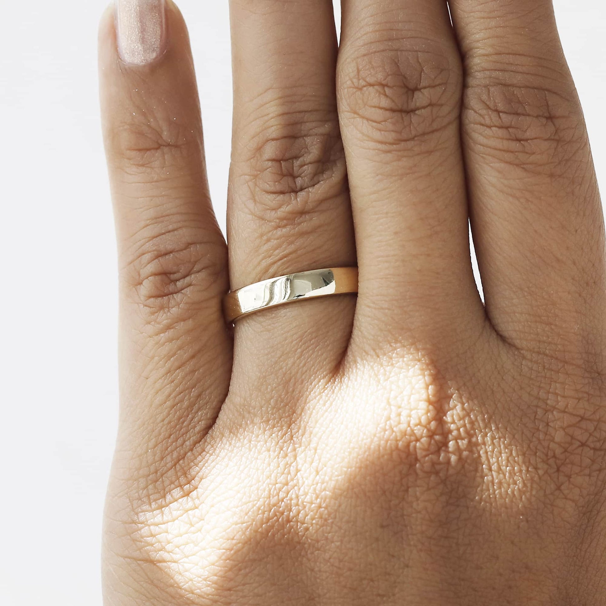 gold wedding ring