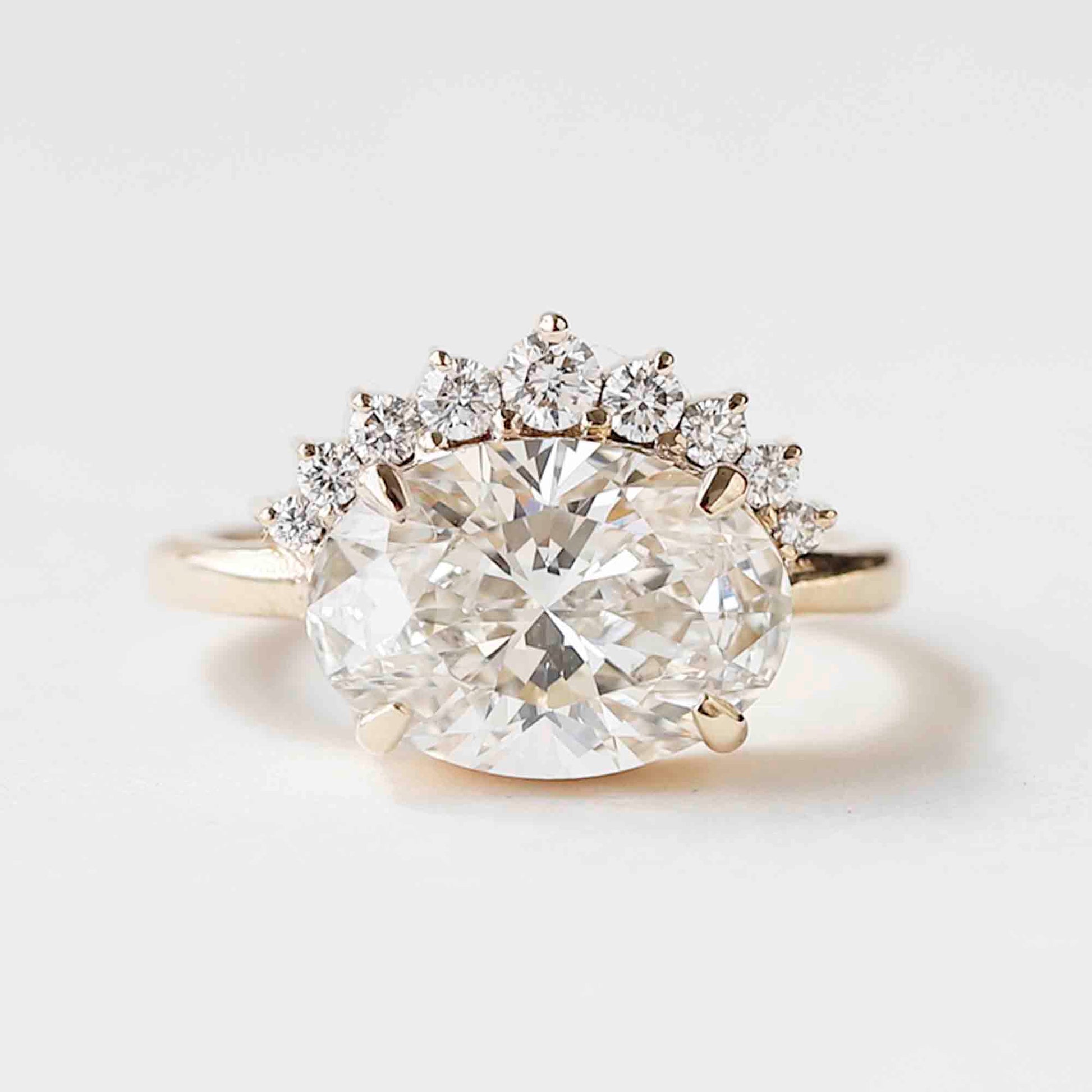 oval cut diamond ring