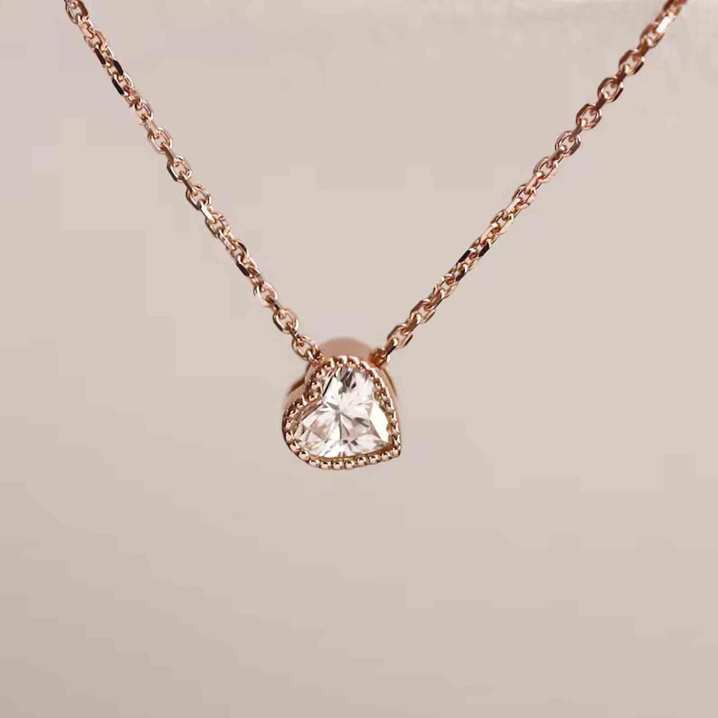 heart shape diamond pendant